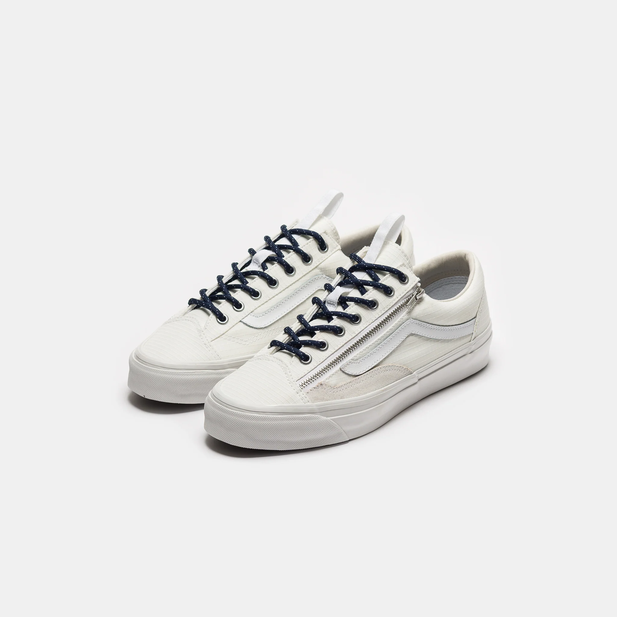 LX Old Skool 36 Zip Sneaker in Aspen Ice - Image 3