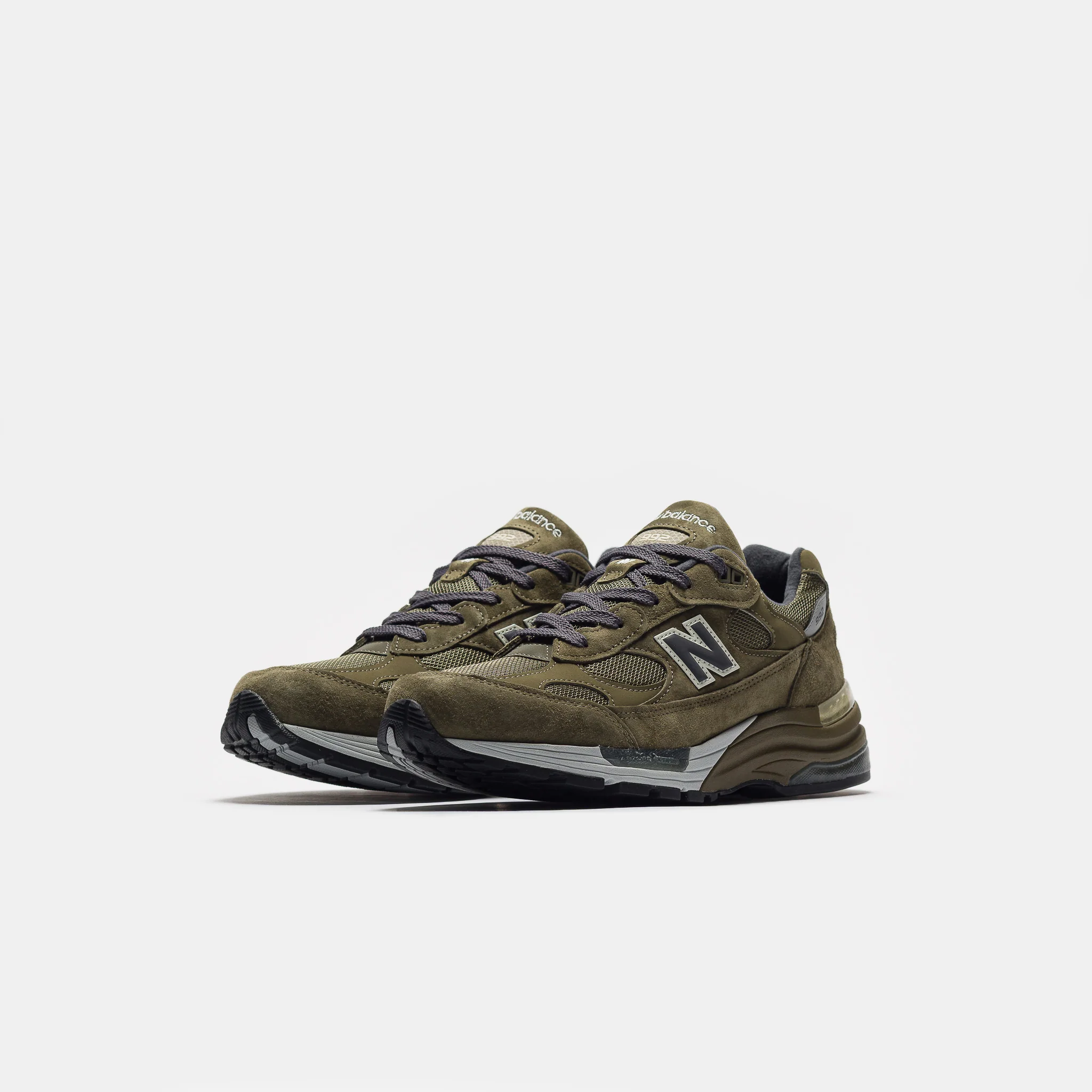 Made in USA 992 Sneaker in Dark Camo/Covert Green/Aluminum Grey - Image 2