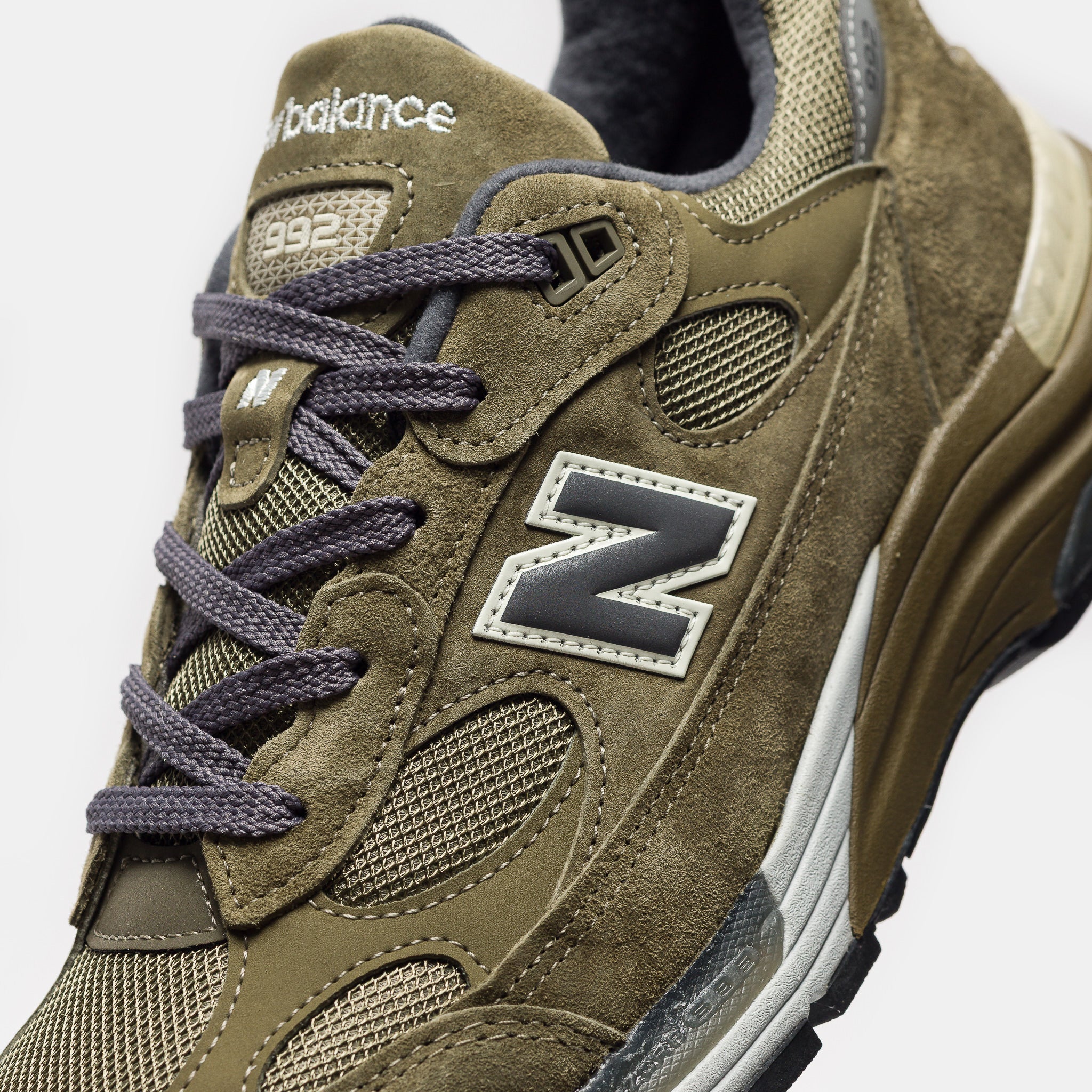 Made in USA 992 Sneaker in Dark Camo/Covert Green/Aluminum Grey - Image 5