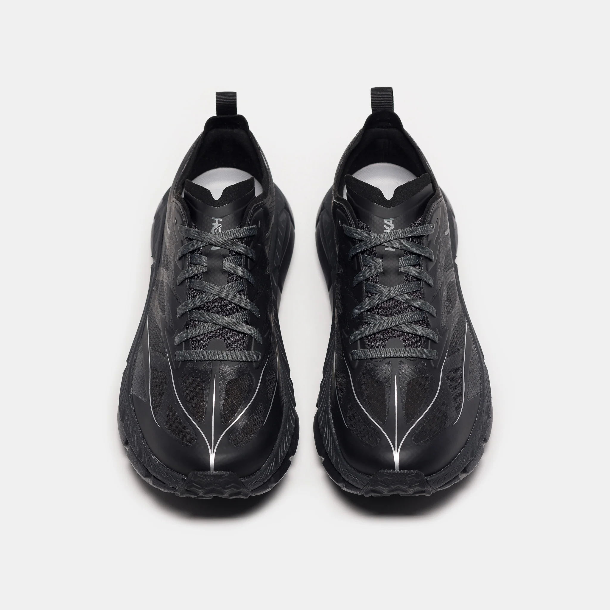 Mafate Speed 4 Lite Sneaker in Black/Outer Orbit - Image 4