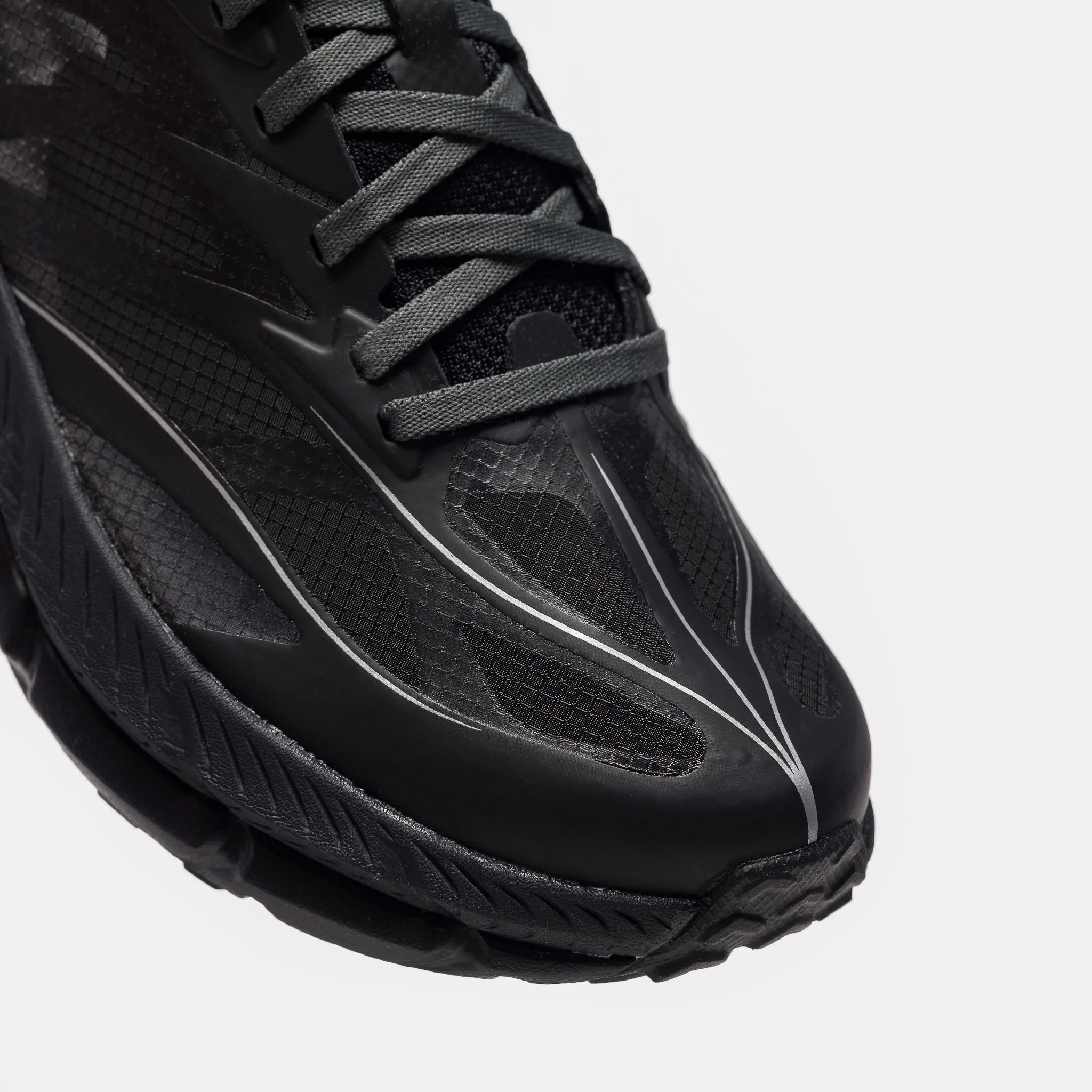 Mafate Speed 4 Lite Sneaker in Black/Outer Orbit - Image 5