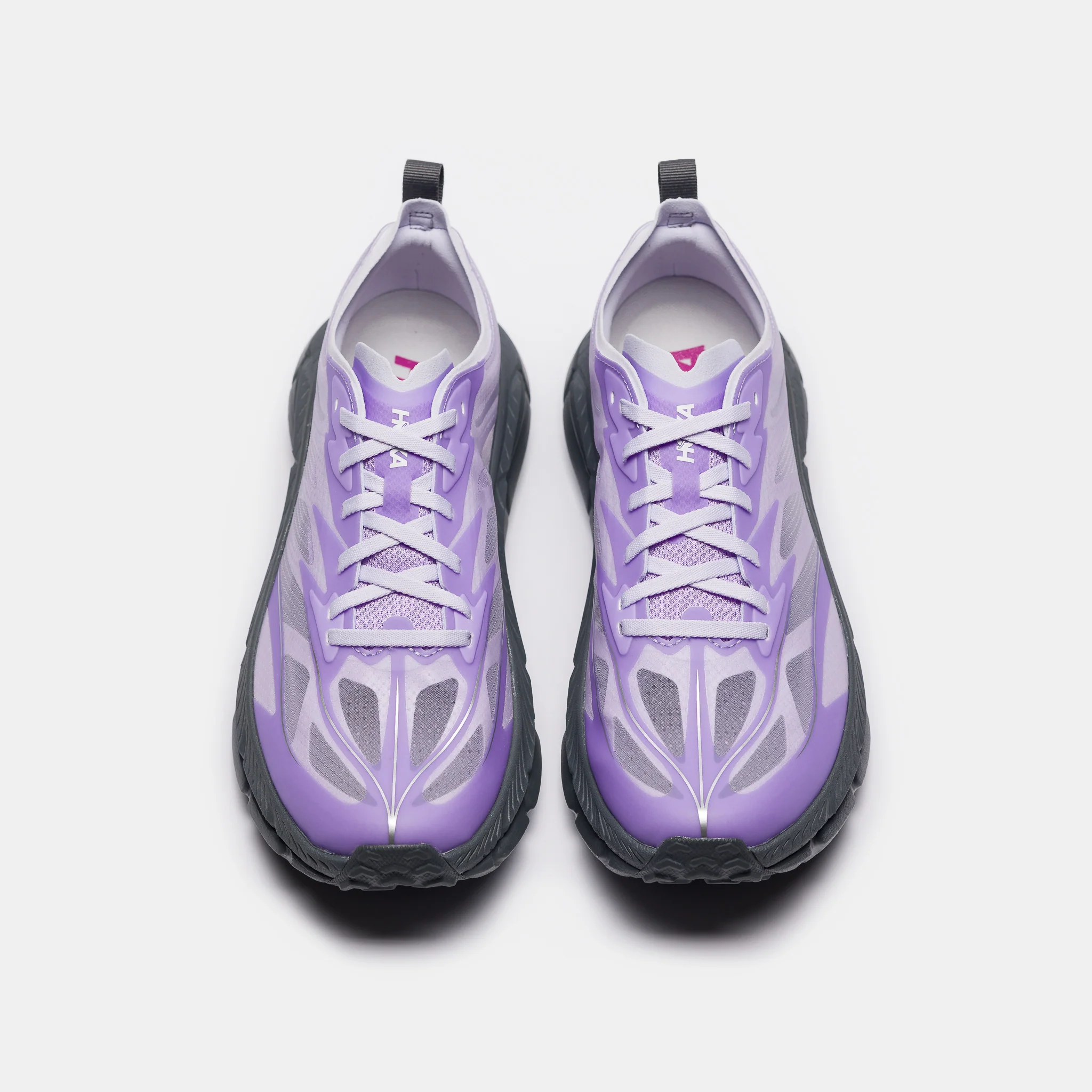 Mafate Speed 4 Lite Sneaker in Starlight Glow/Aster Flower - Image 4