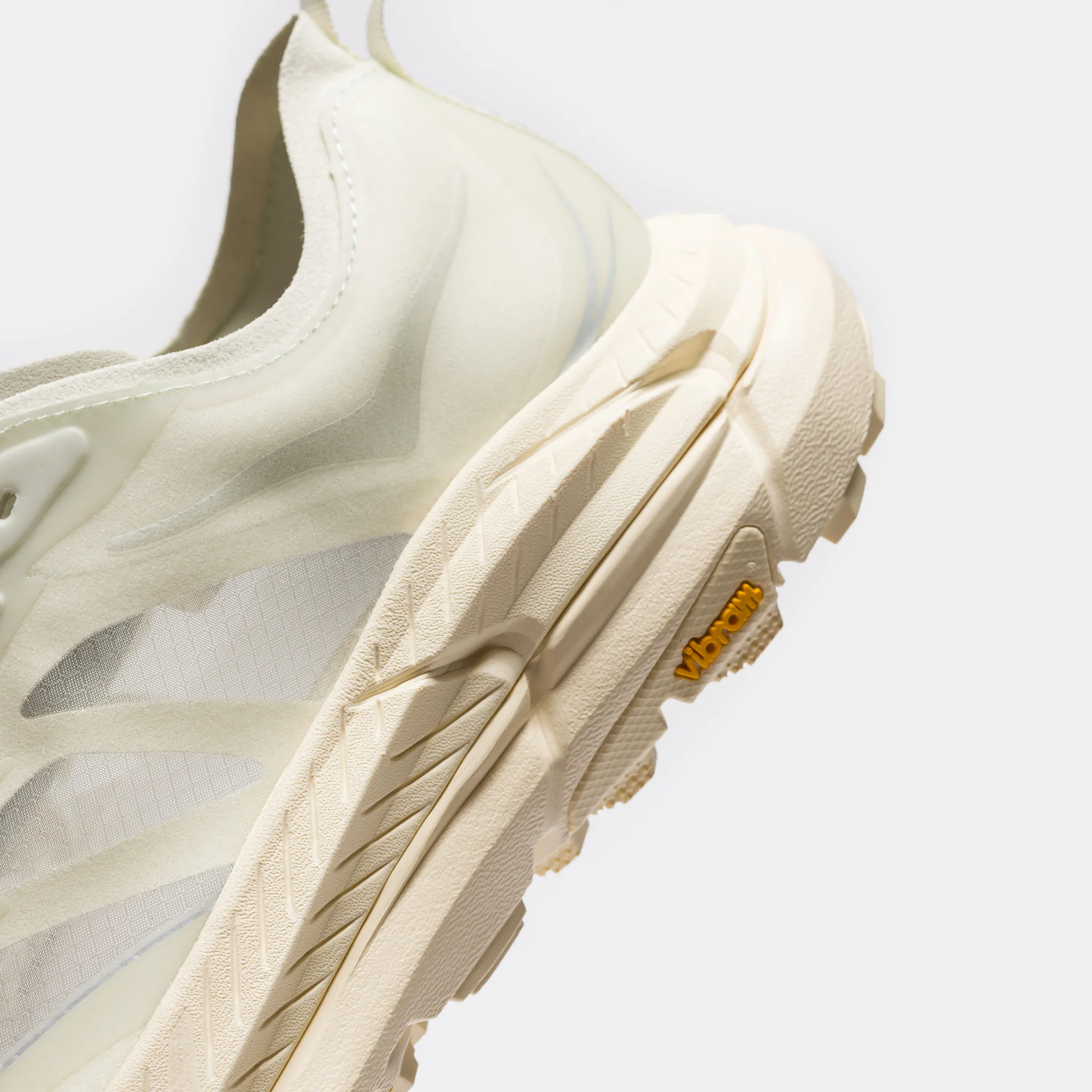 Mafate Speed 4 Lite Sneaker in Truffle Salt/Vintage Yellow - Image 5