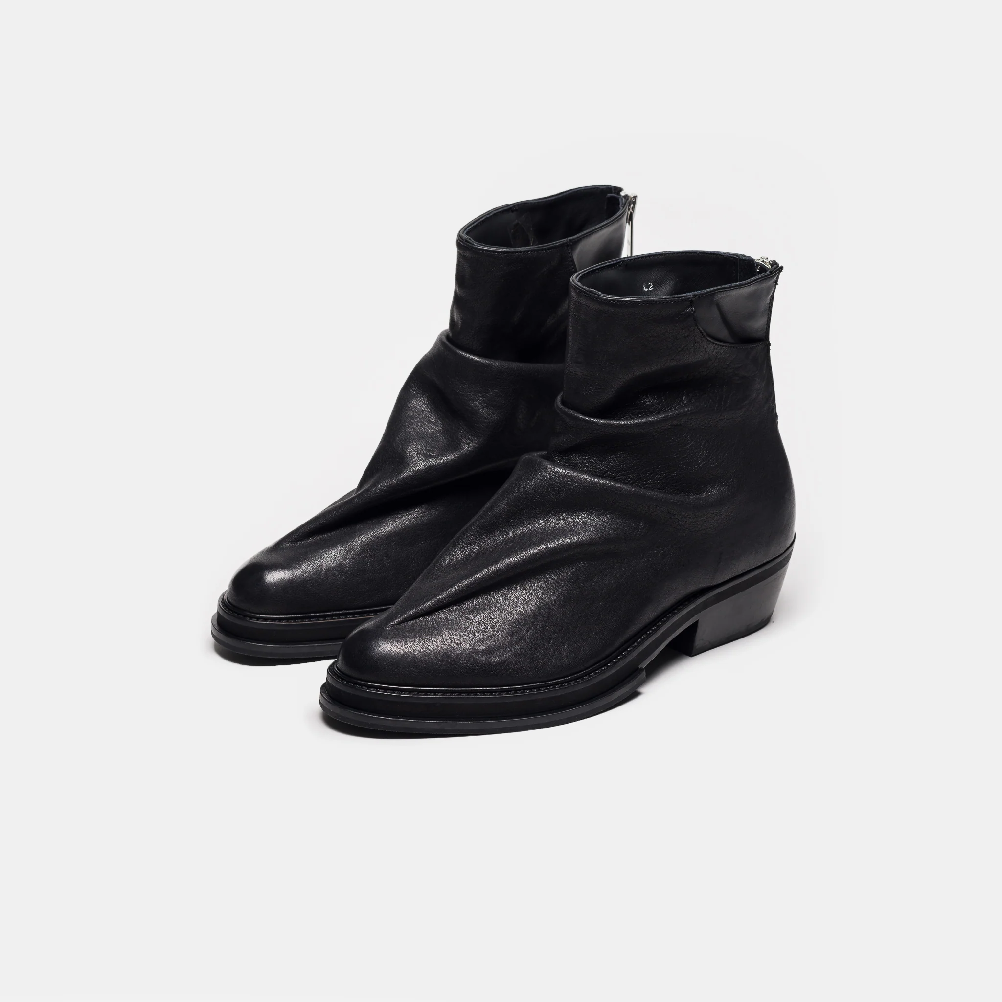 Marathon Cowboy Boot in Black - Image 3