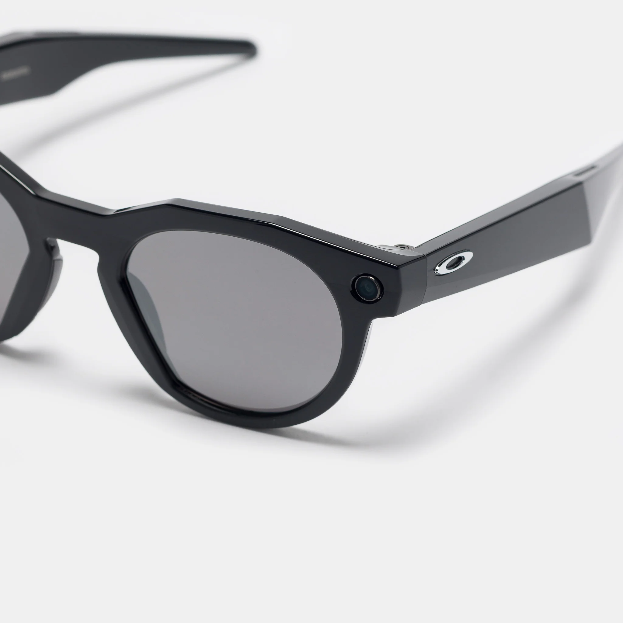 Meta HSTN Transitions Glasses in Black/Prizm Black Polarized - Image 4