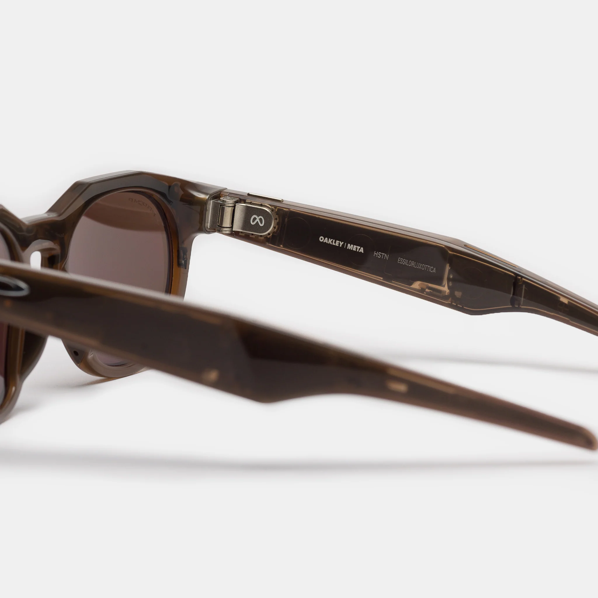 Meta HSTN Transitions Glasses in Brown Smoke/Prizm Deep Water Polarized - Image 6
