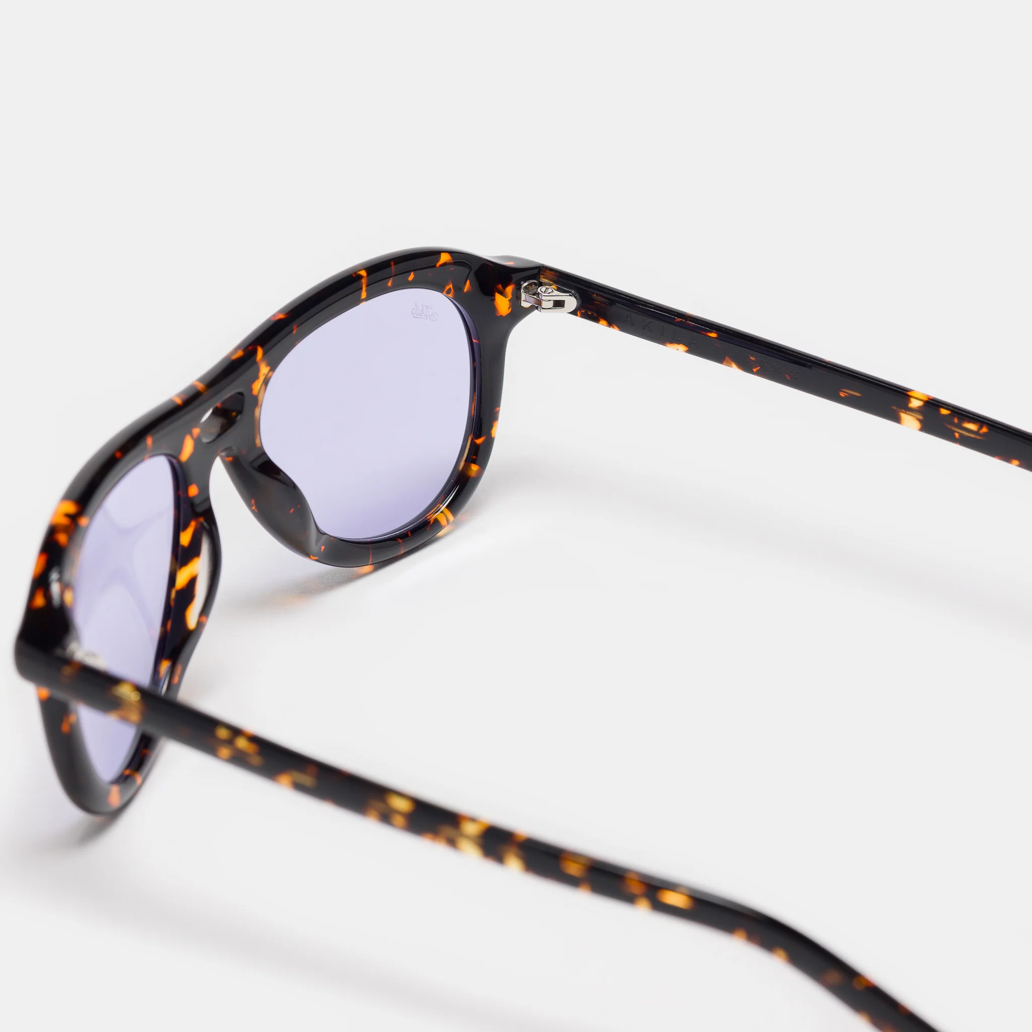 Miracle Sunglasses in Tokyo Tortoise/Lavender - Image 4