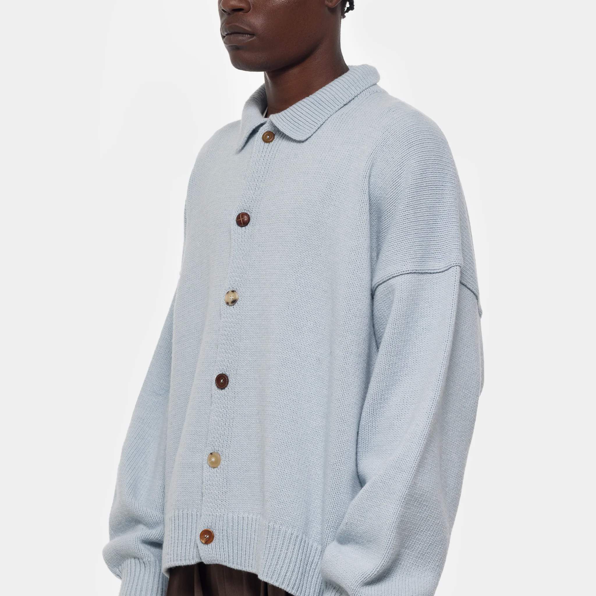 Mismatch Button Cardigan in Light Blue - Image 4