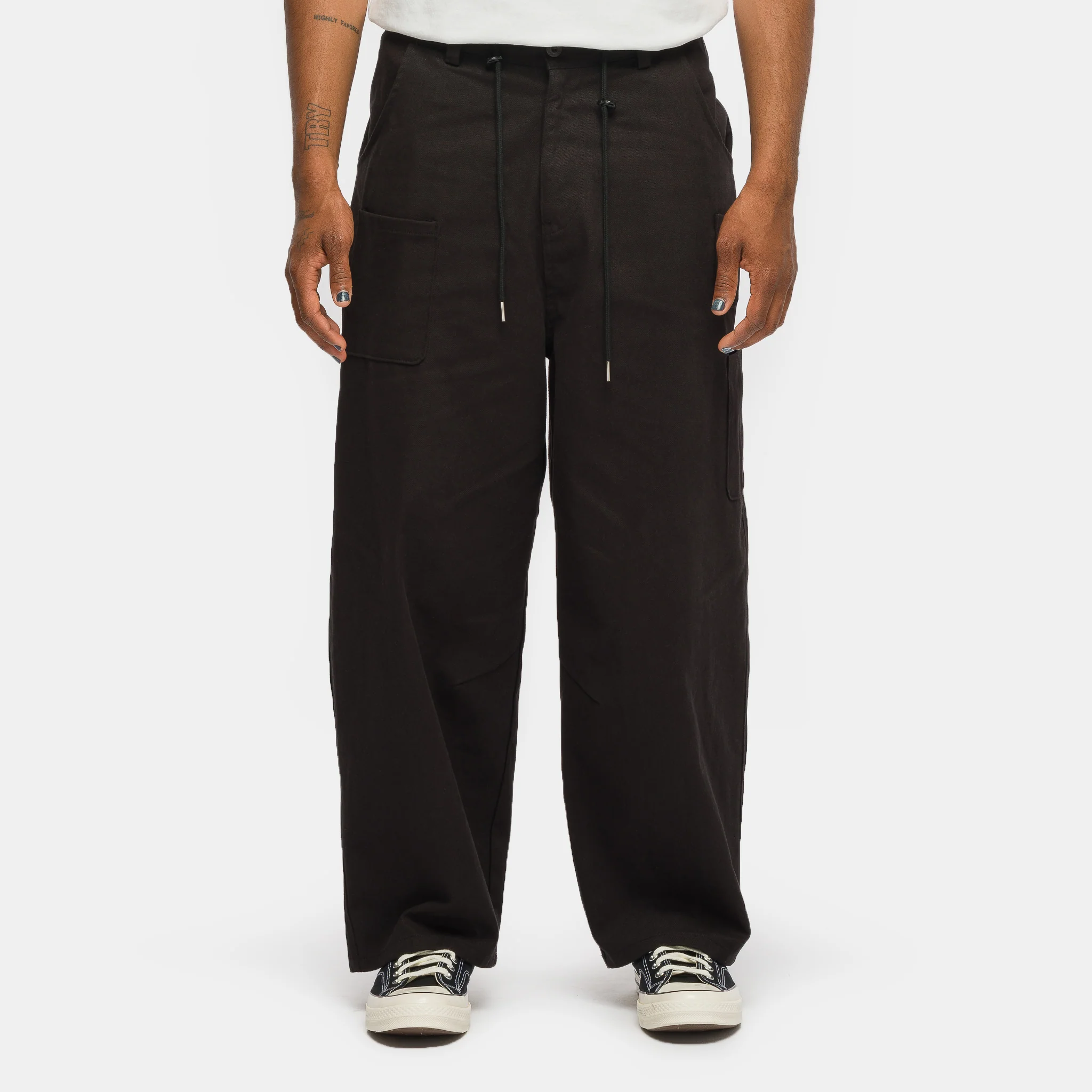 Mismatch Pocket Jean in Black