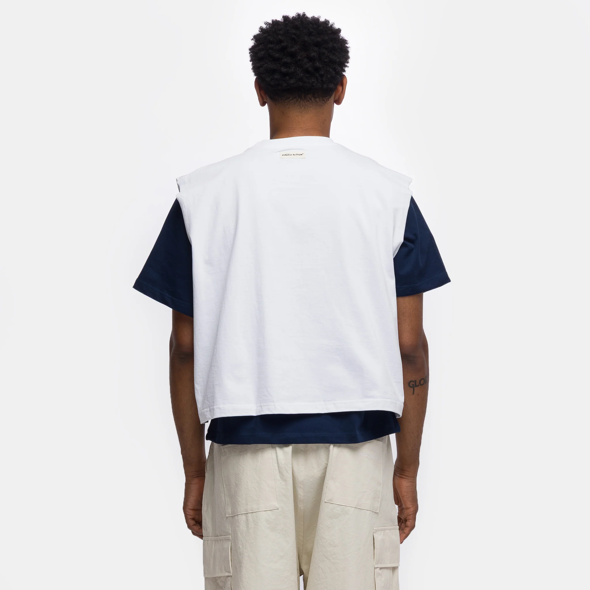 Muscle Cropped T-Shirt in White - Image 3