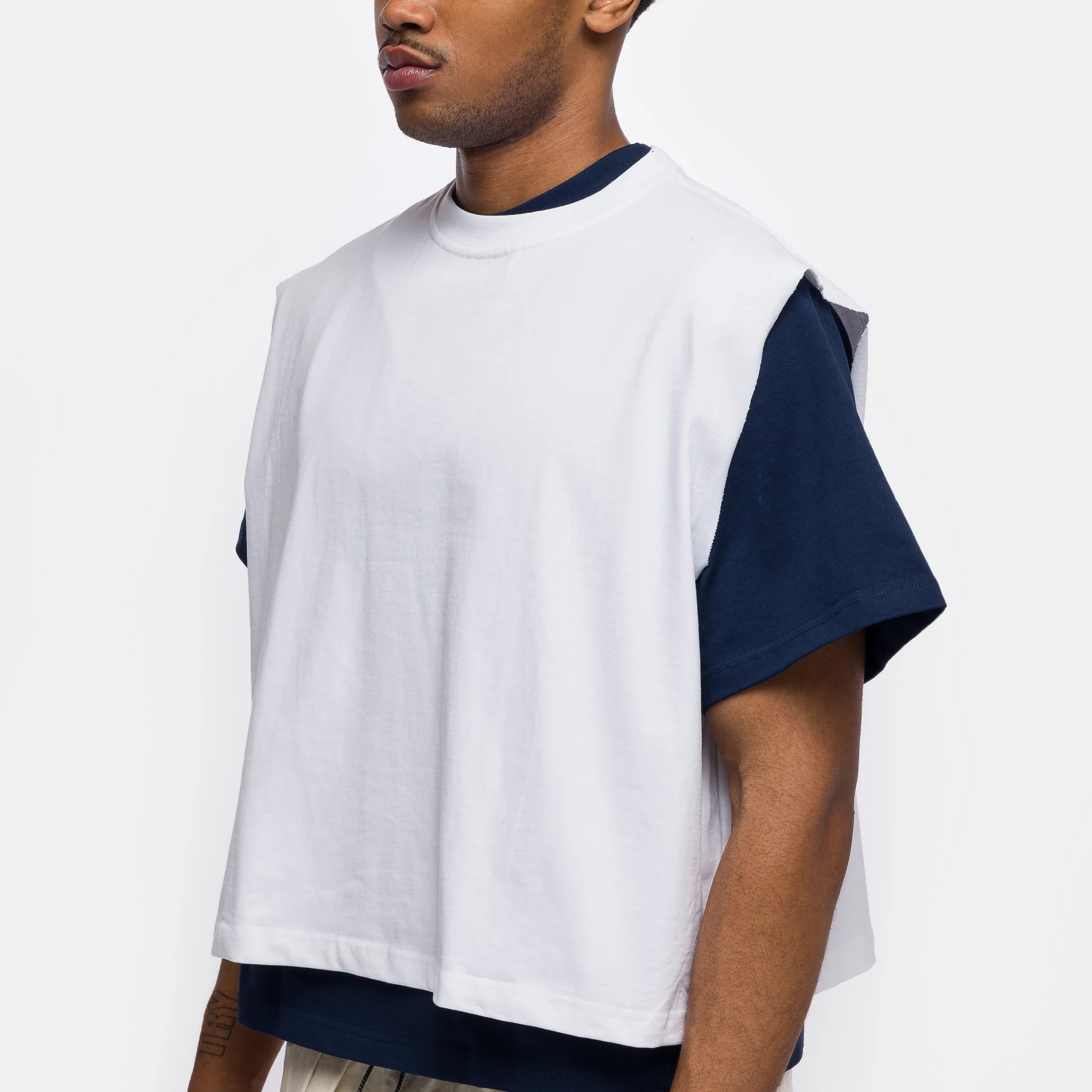 Muscle Cropped T-Shirt in White - Image 4
