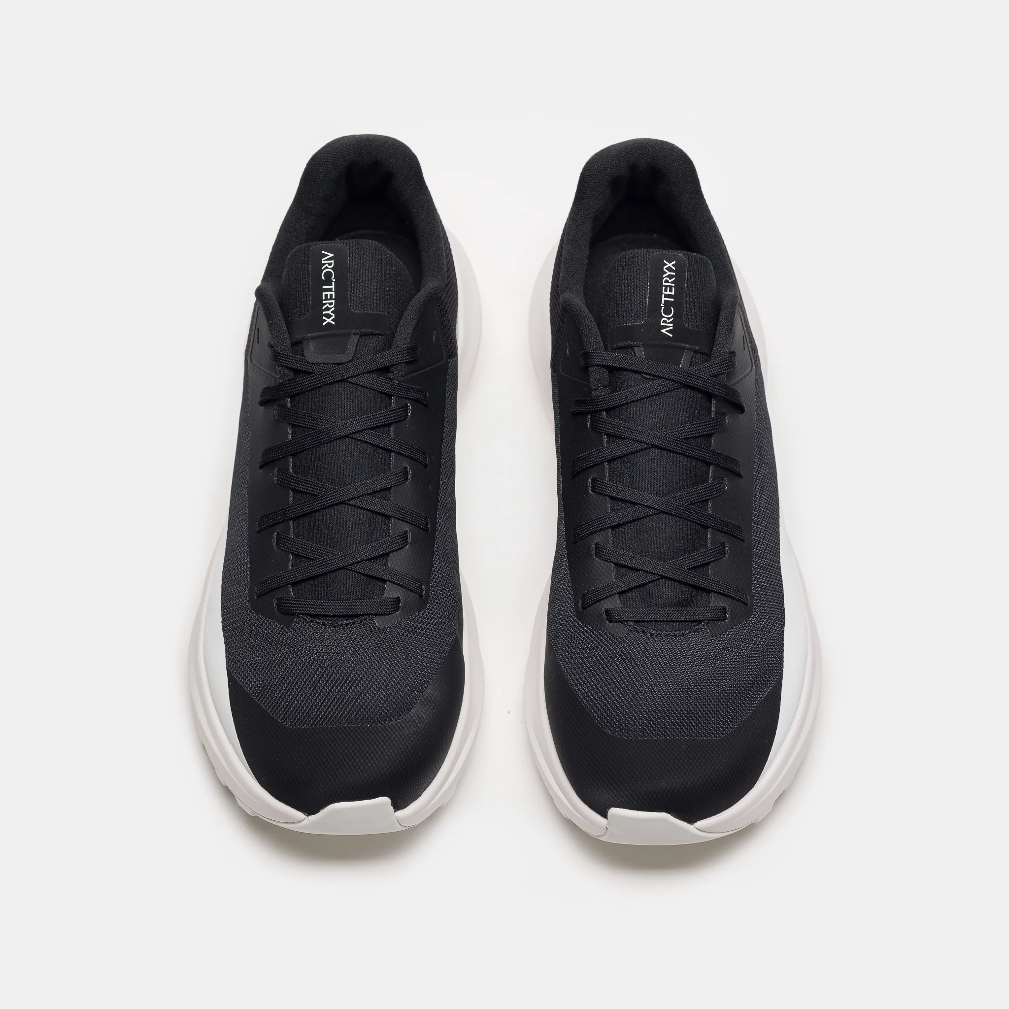 Norvan LD 4 Sneaker in Black/Arctic Silk - Image 4
