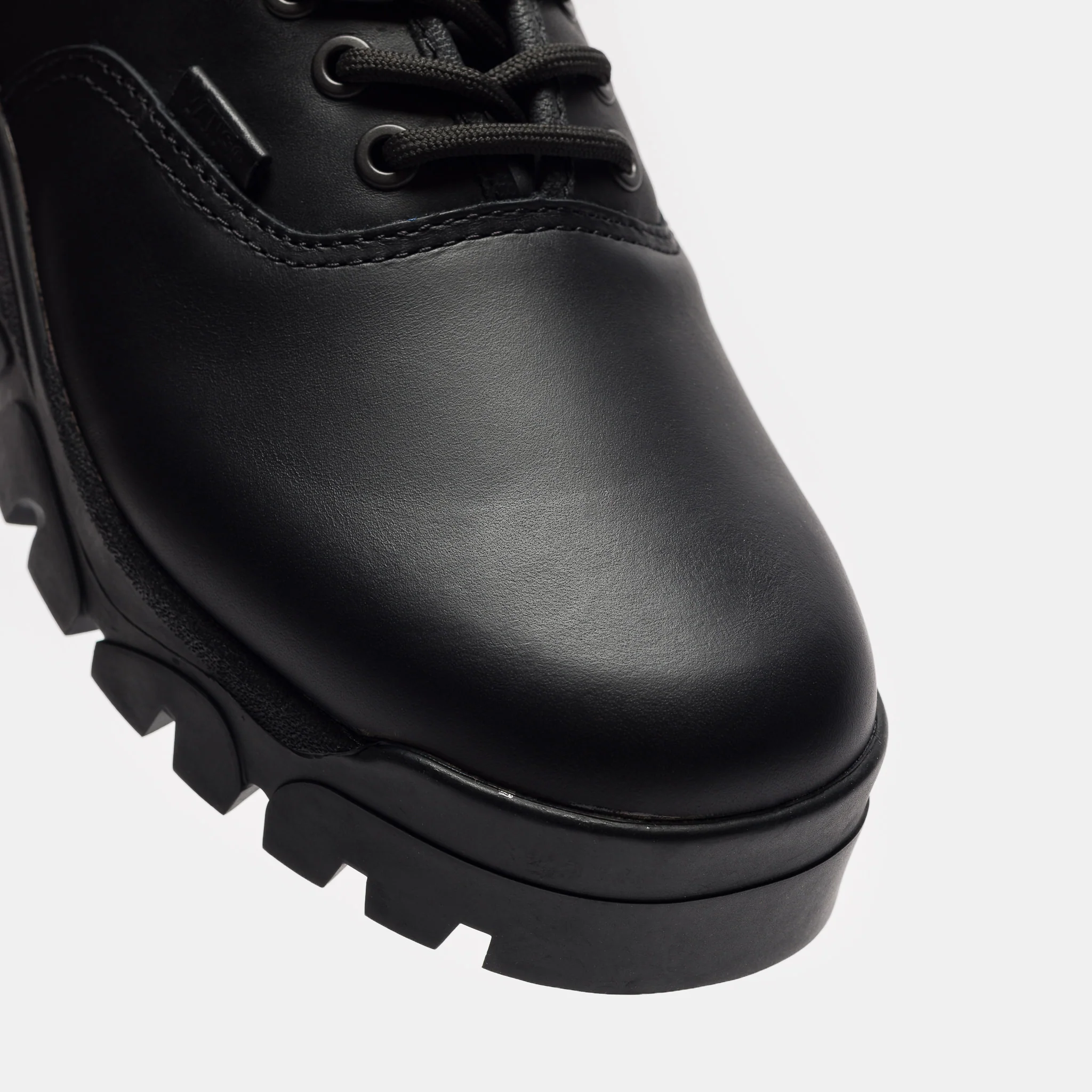 OTW Authentic Oxford Sneaker in Horween Black - Image 6