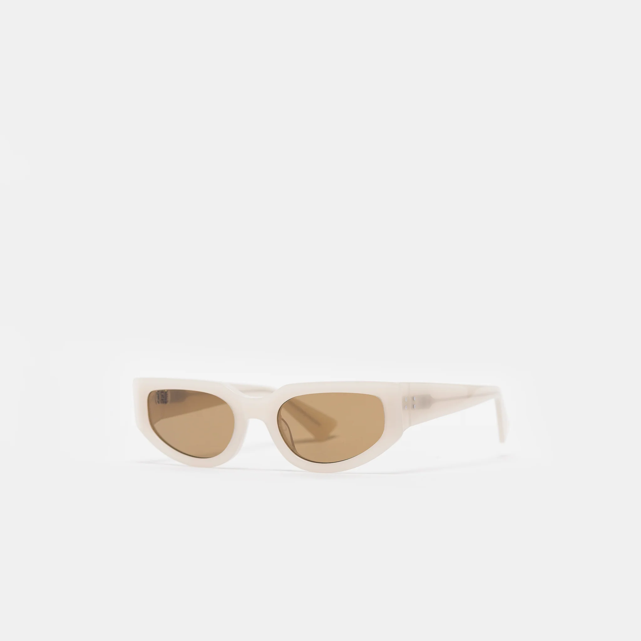 Outsider Sunglasses in Ivory/Brown - Image 2