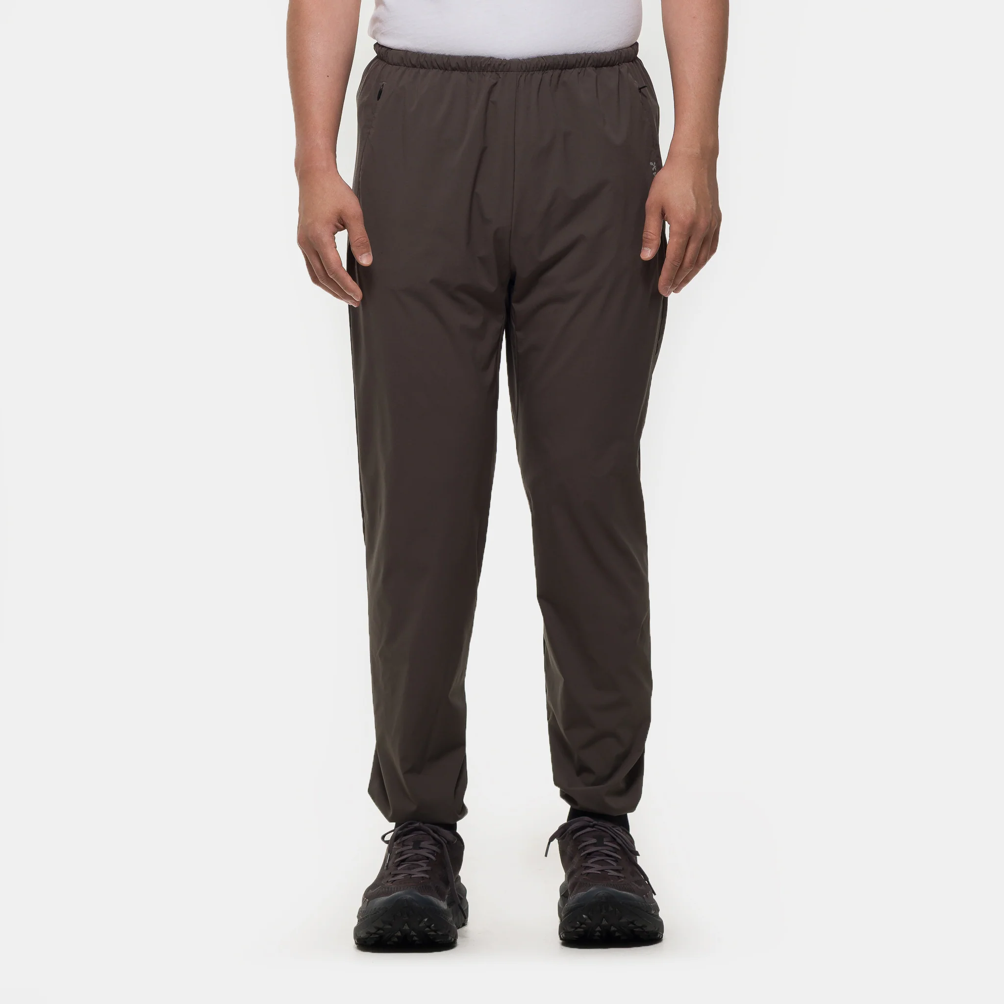 Pace Light Pant in Baremark Green