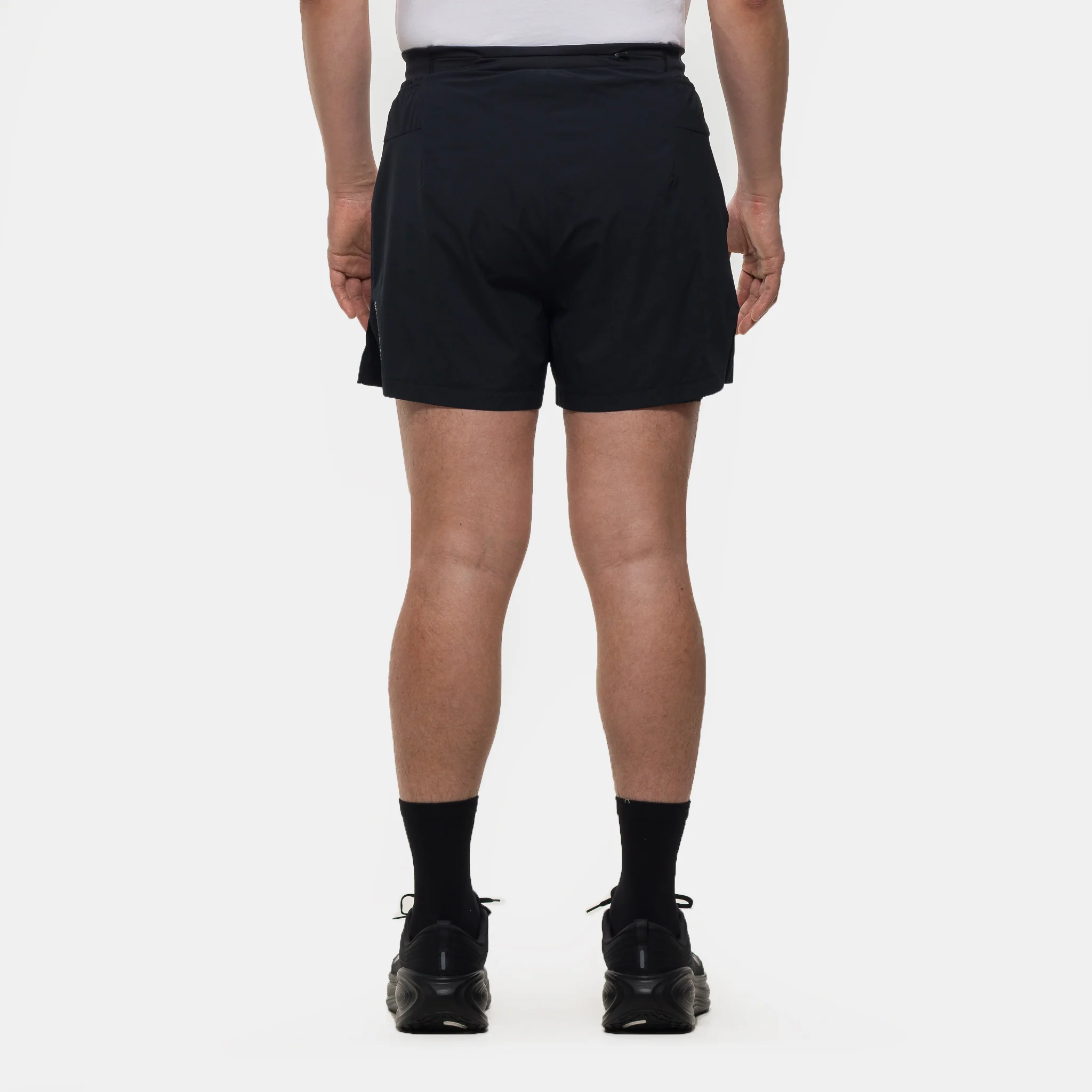 Pace Trail Short in True Black - Image 3