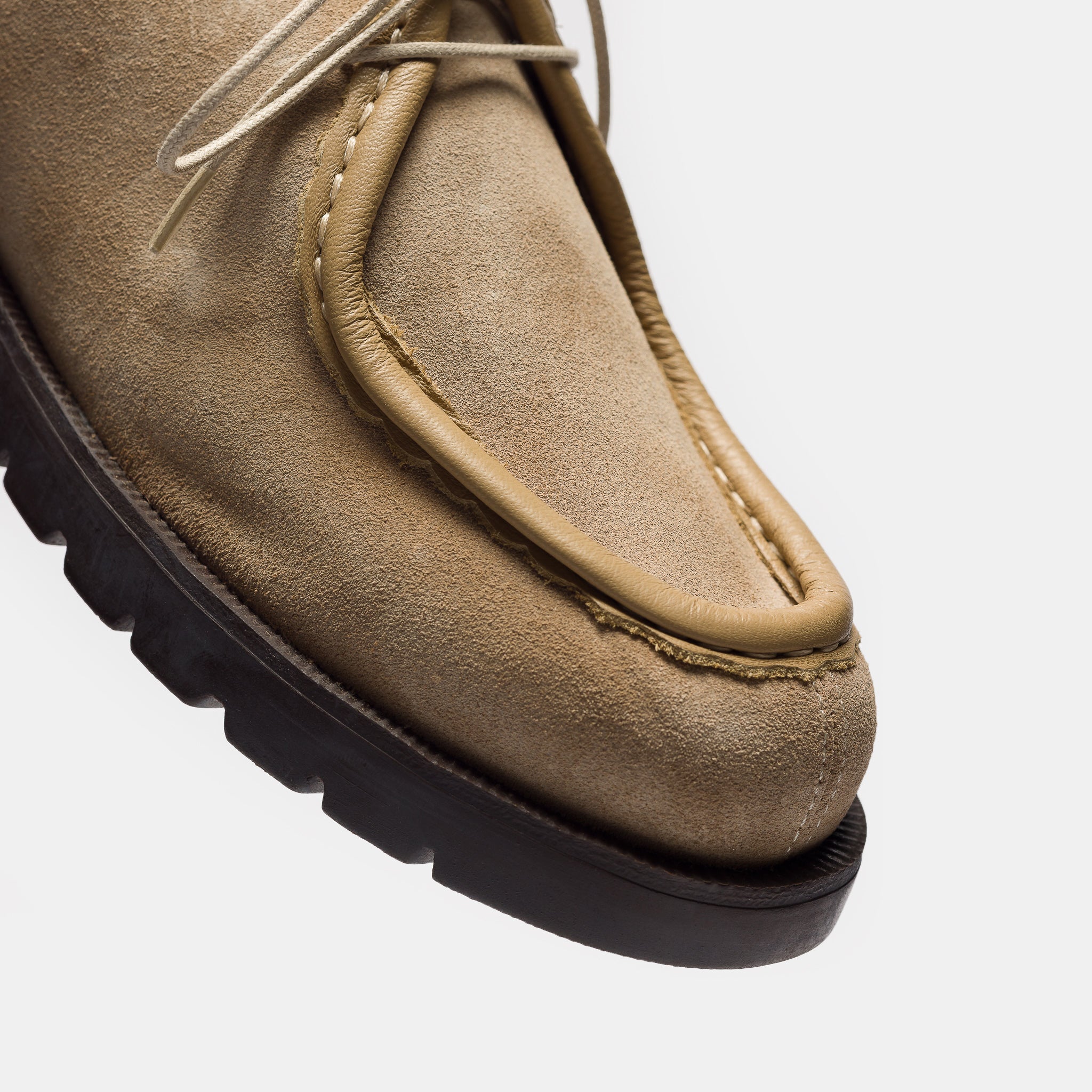 Padror V Moc Toe Shoe in Beige - Image 6