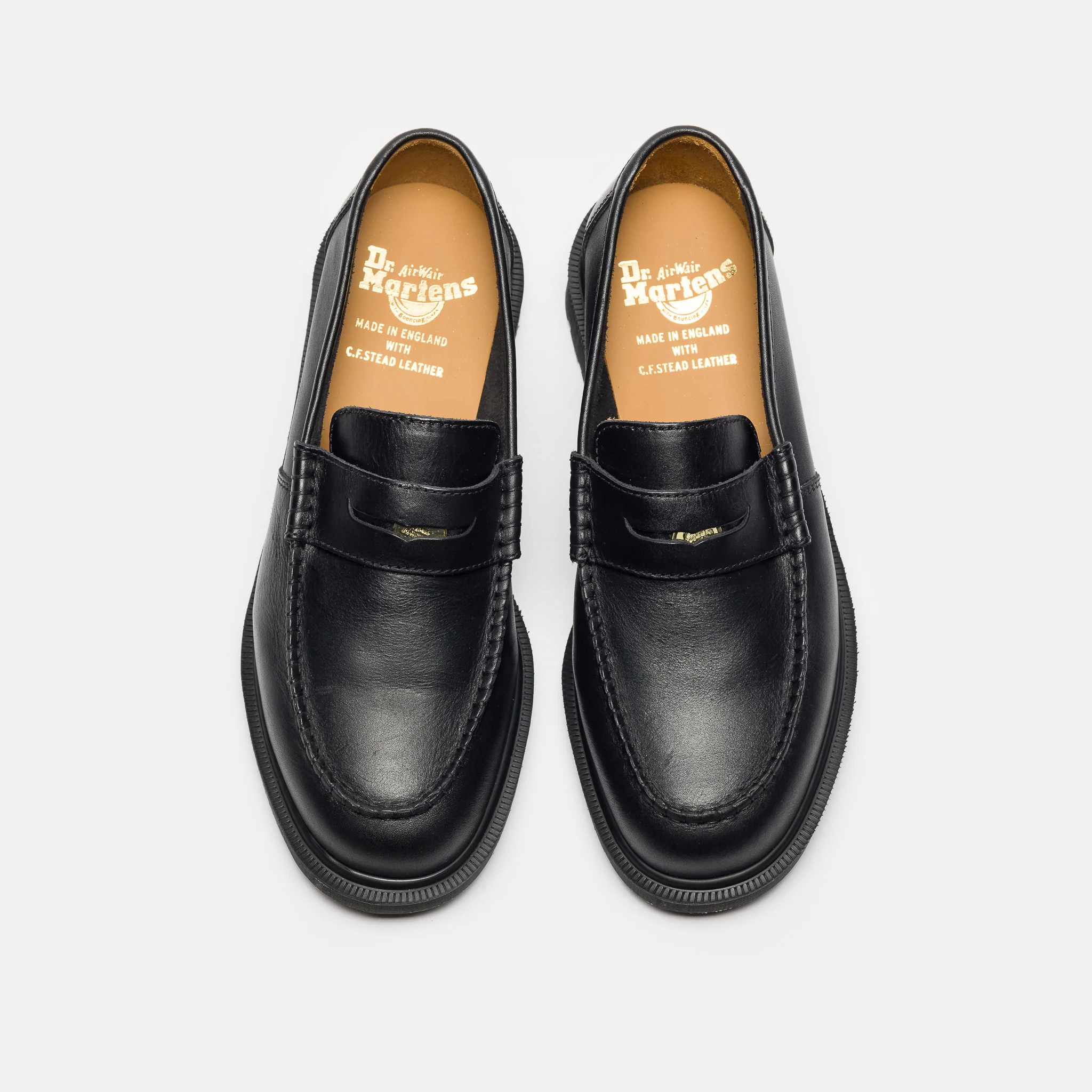 Penton Classic Loafer in Black - Image 4