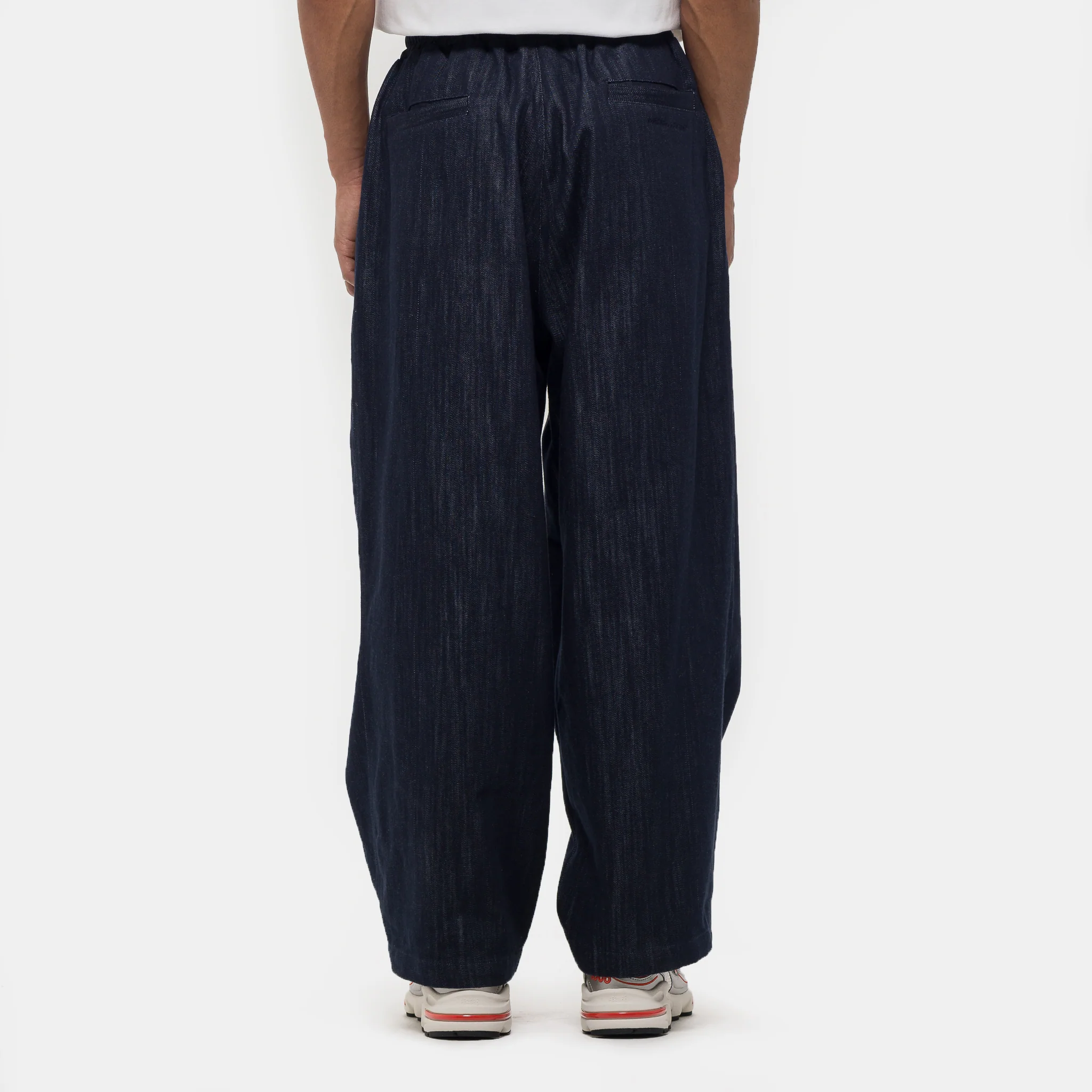Pintuck Balloon Pant in Indigo - Image 3