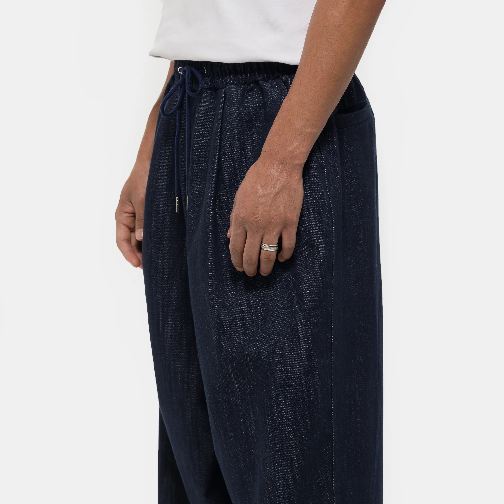Pintuck Balloon Pant in Indigo - Image 4