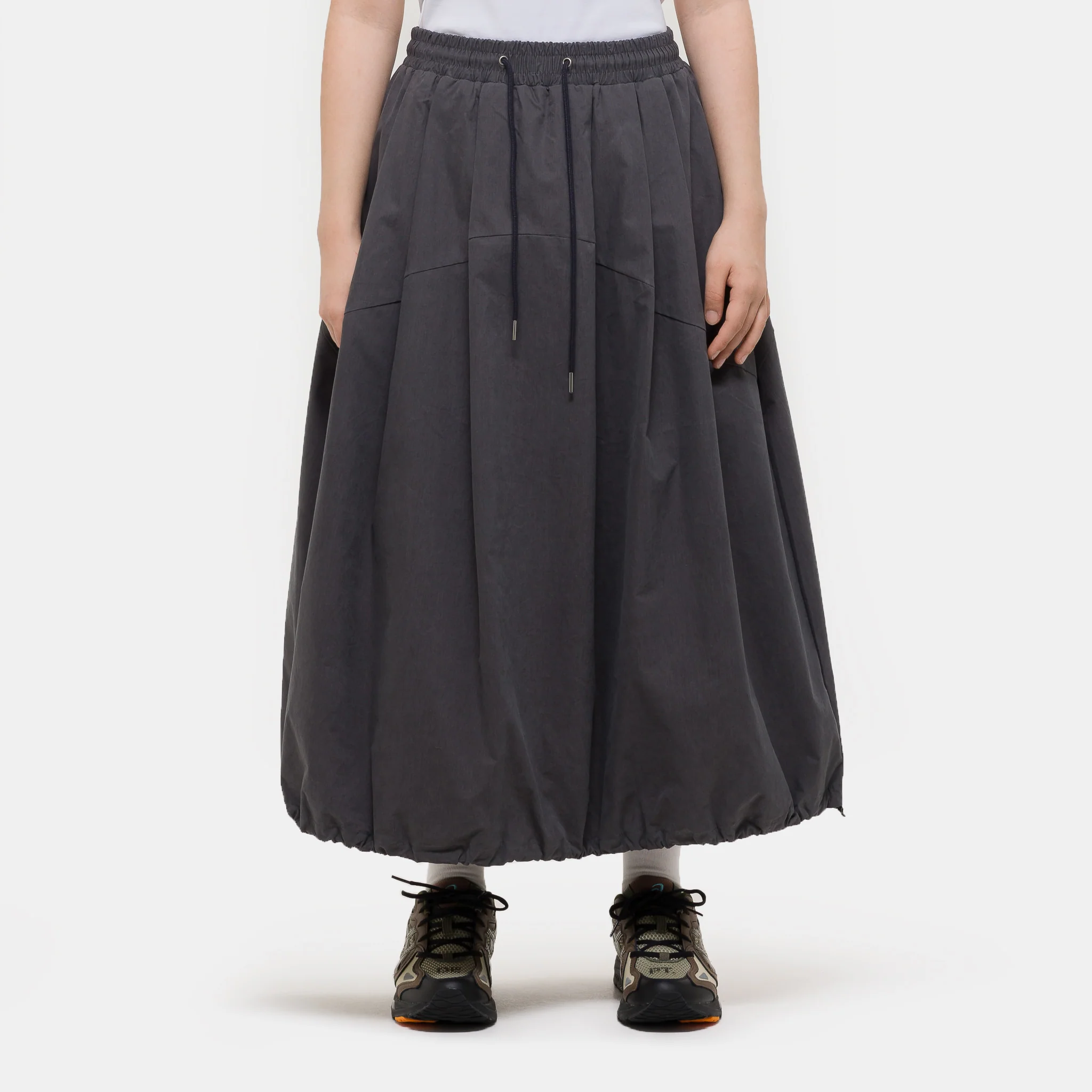Pintuck Balloon Skirt in Charcoal