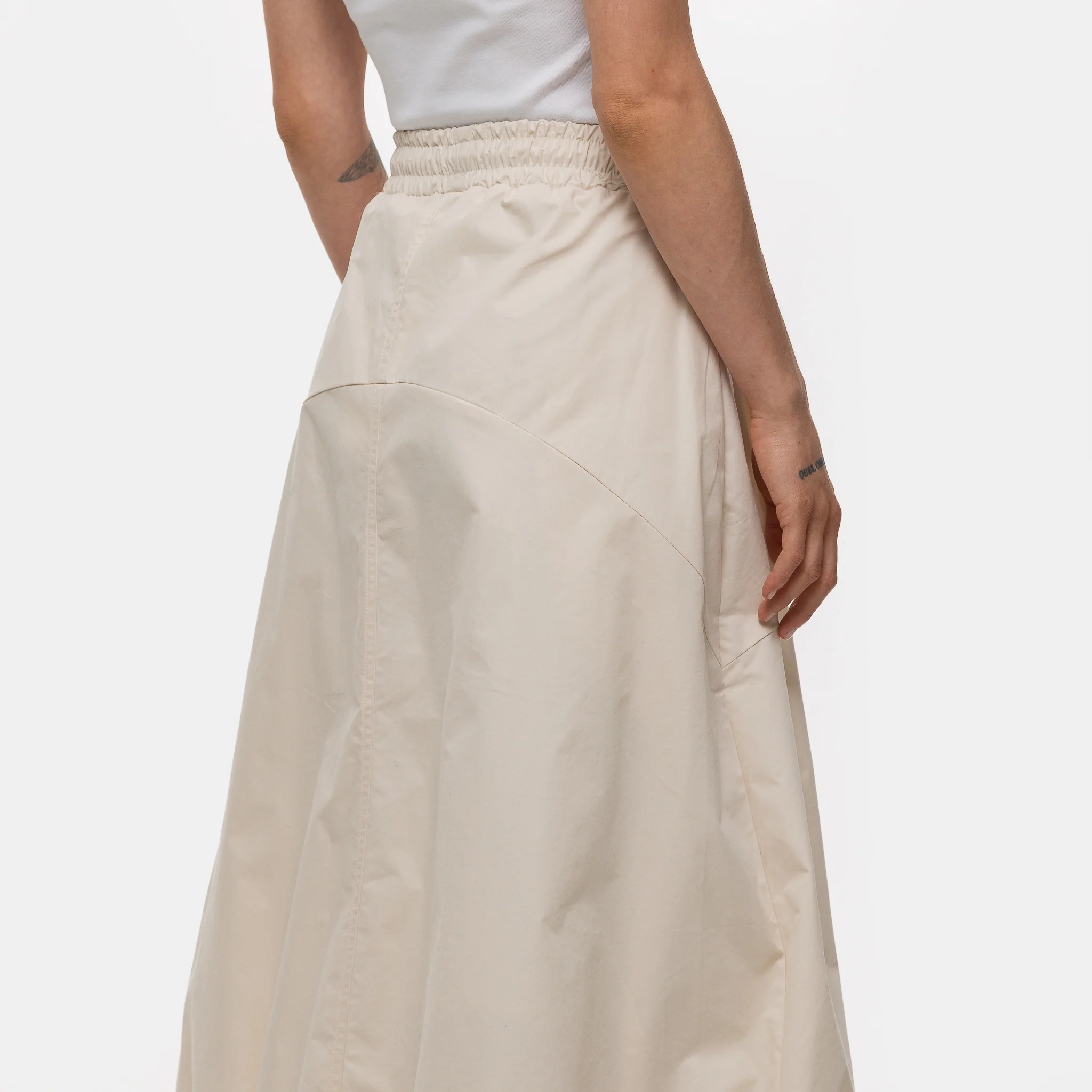 Pintuck Balloon Skirt in Ivory - Image 5