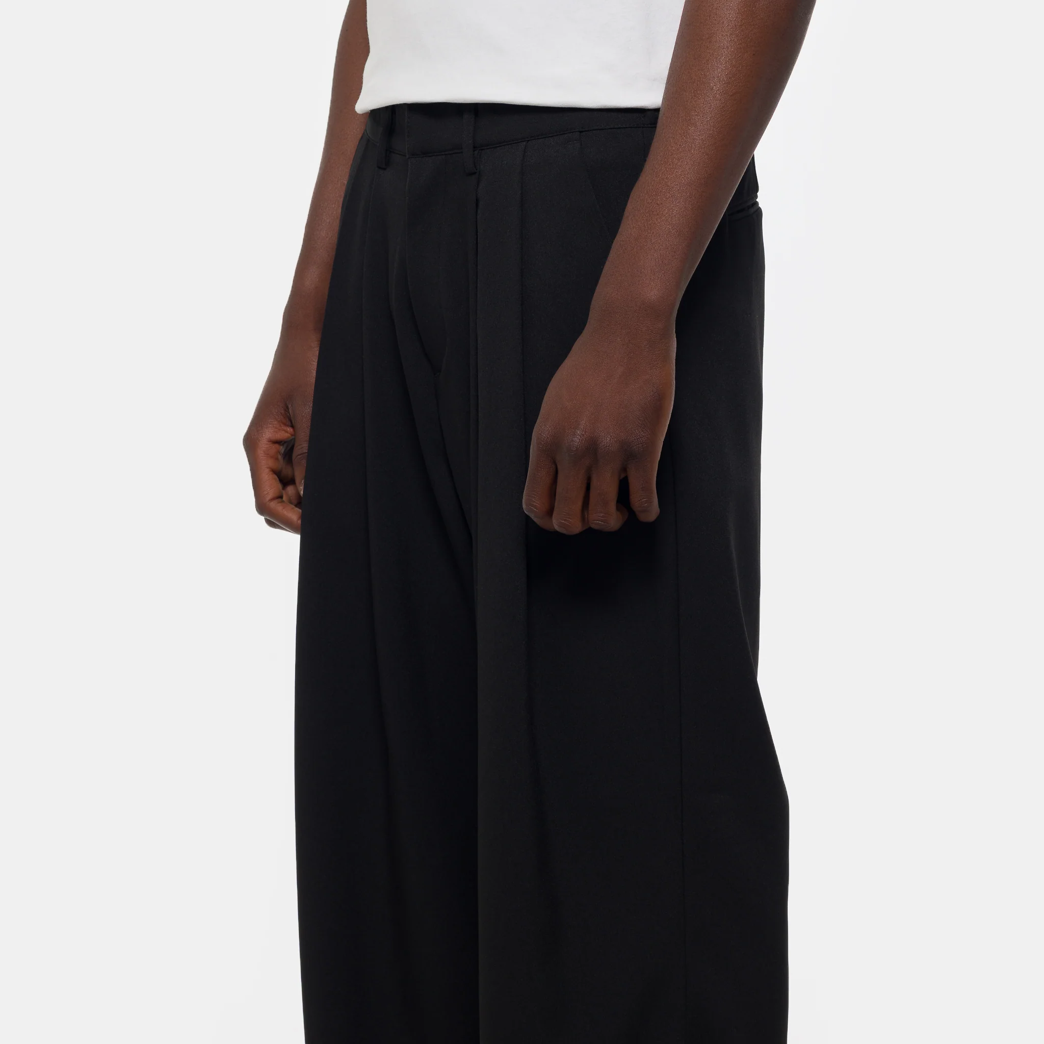 Pintuck Maxi Trouser in Black - Image 4