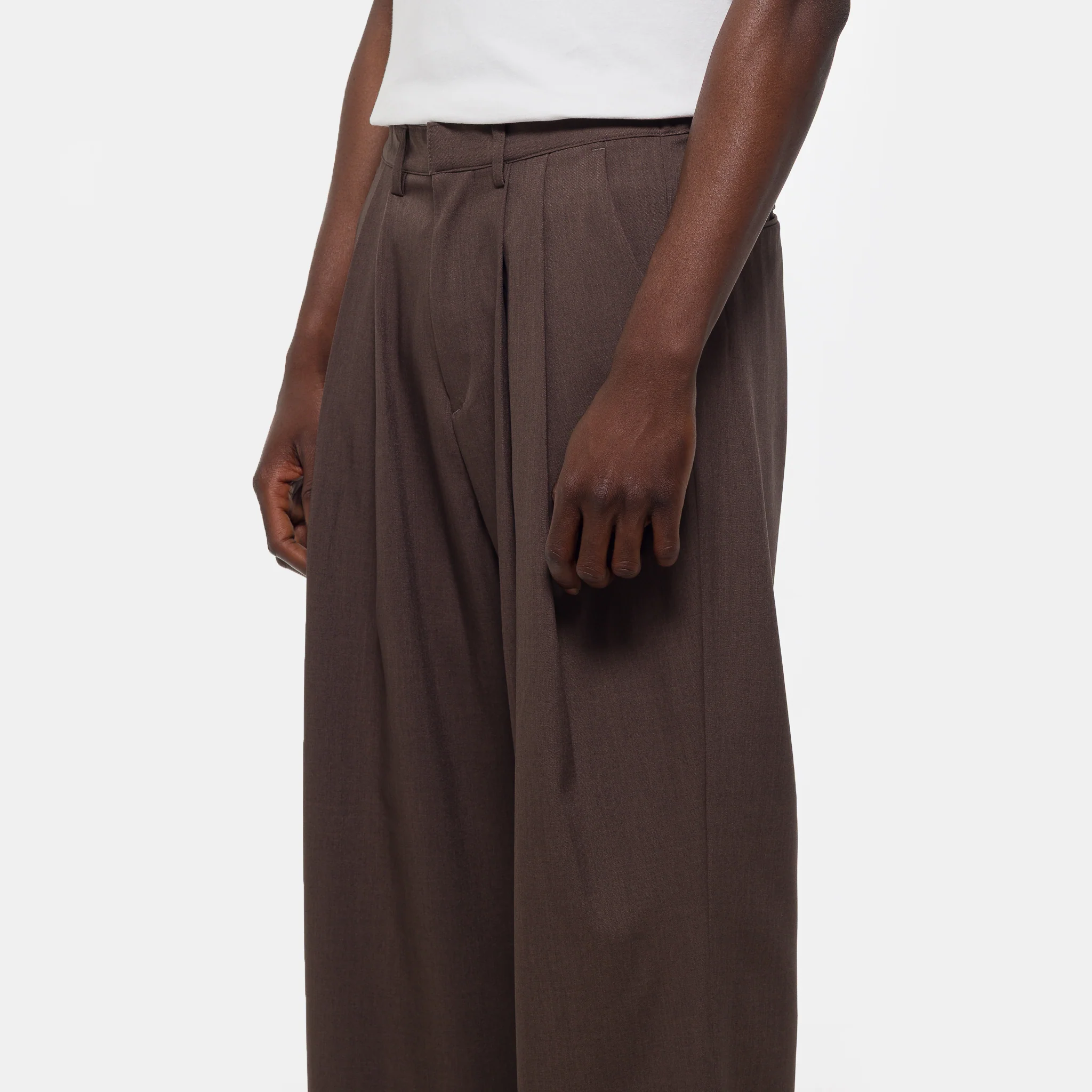 Pintuck Maxi Trouser in Brown - Image 4