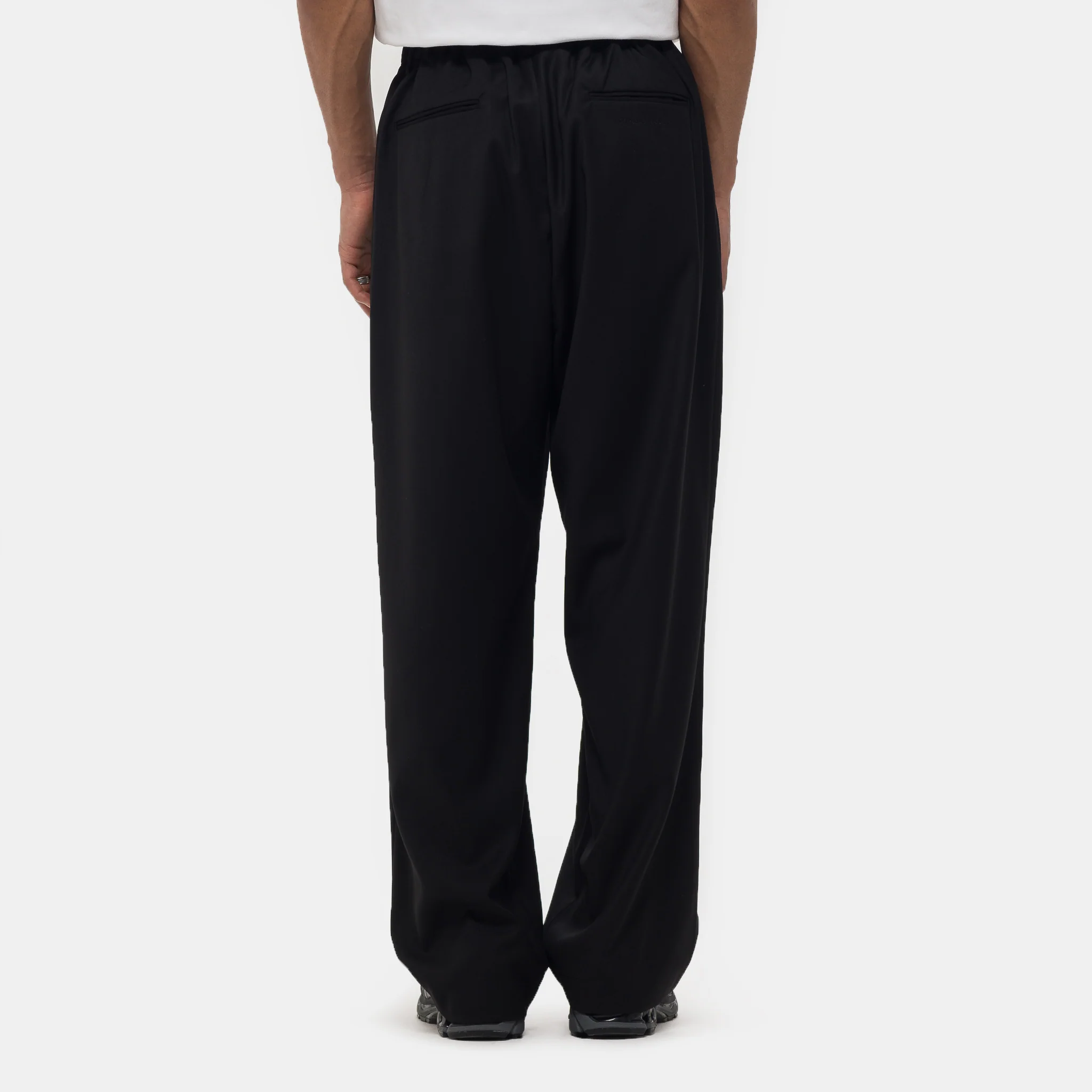 Pintuck Wide Trouser in Black - Image 3