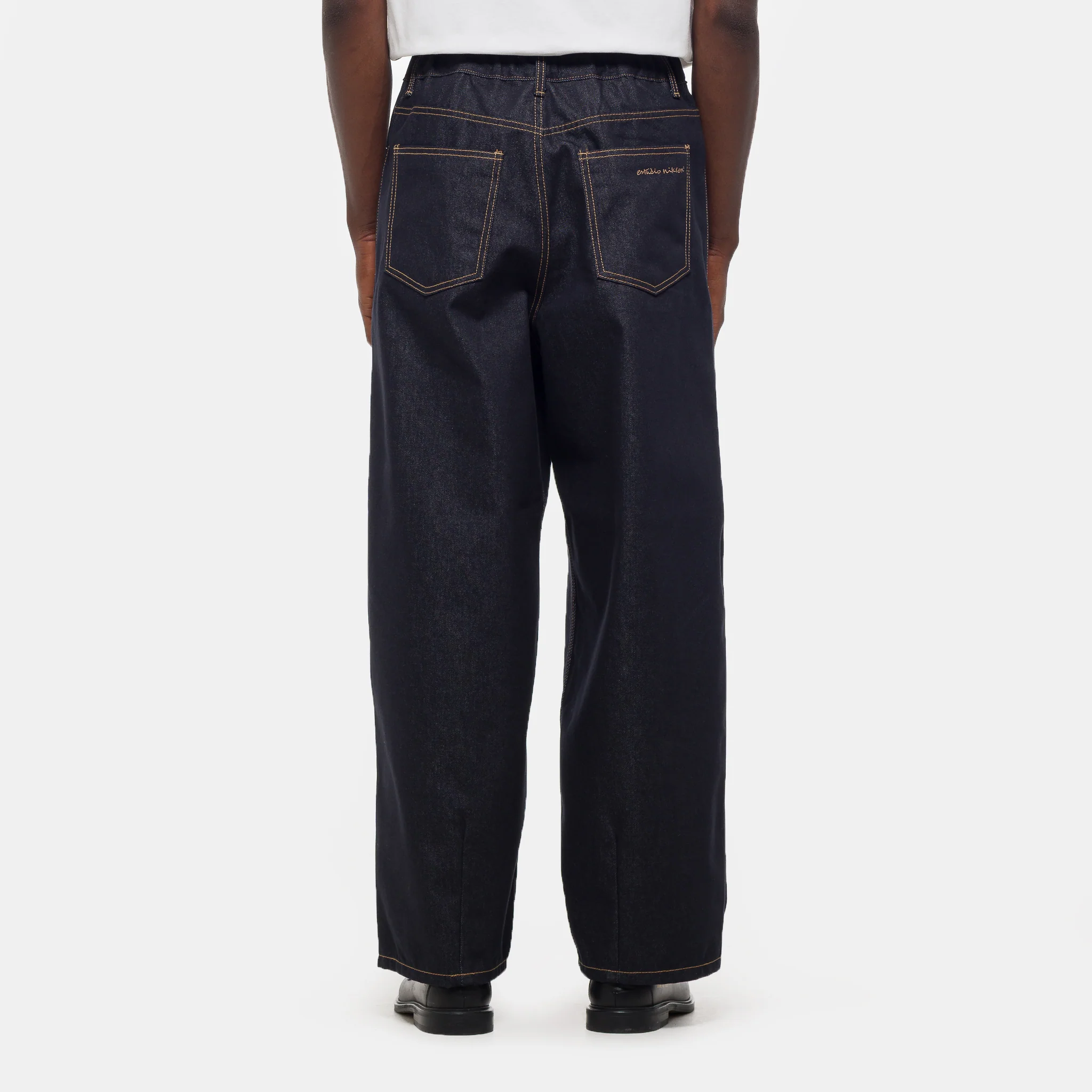 Raw Denim Balloon Jean in Indigo - Image 3