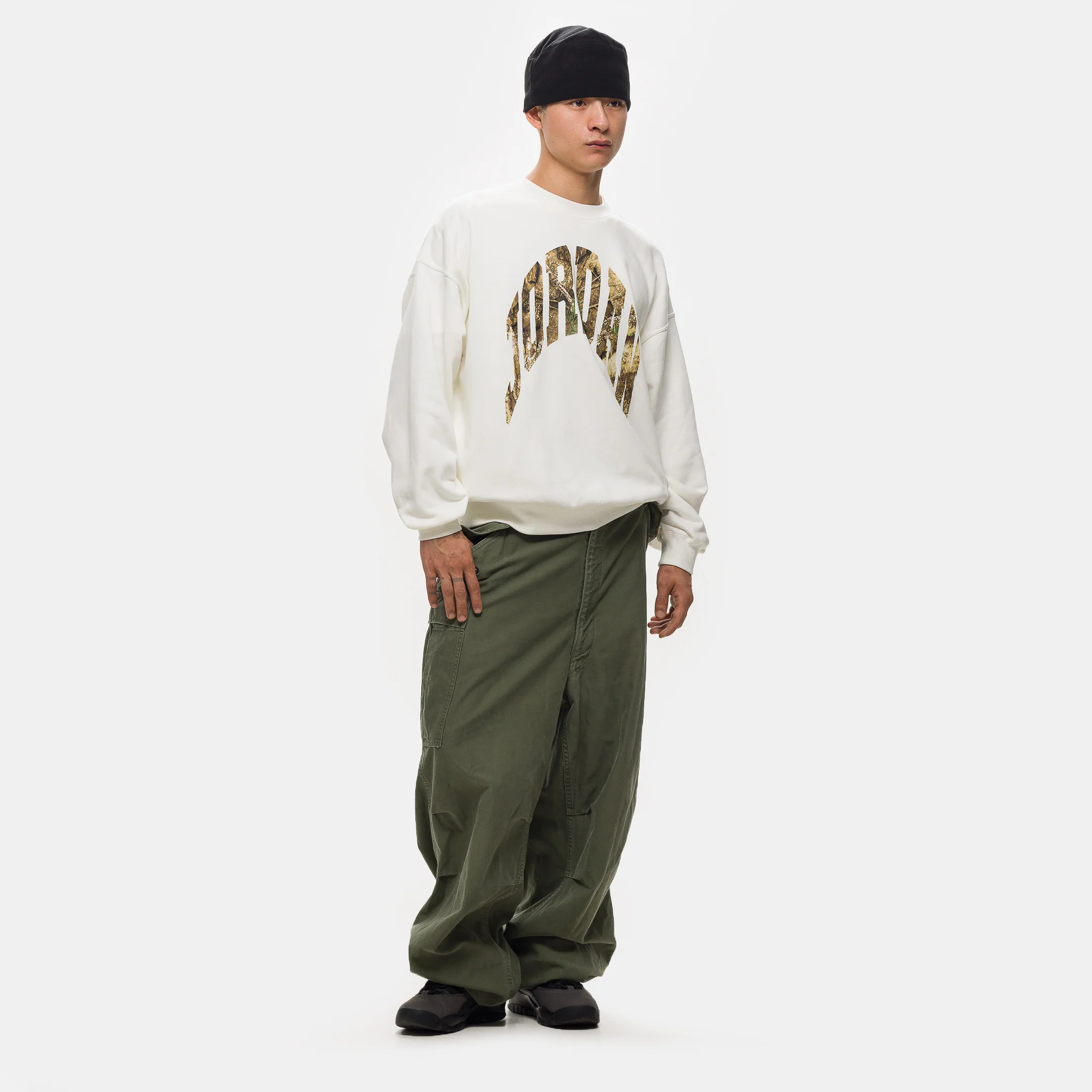 Realtree Crewneck Sweatshirt in Sail/Black - Image 2
