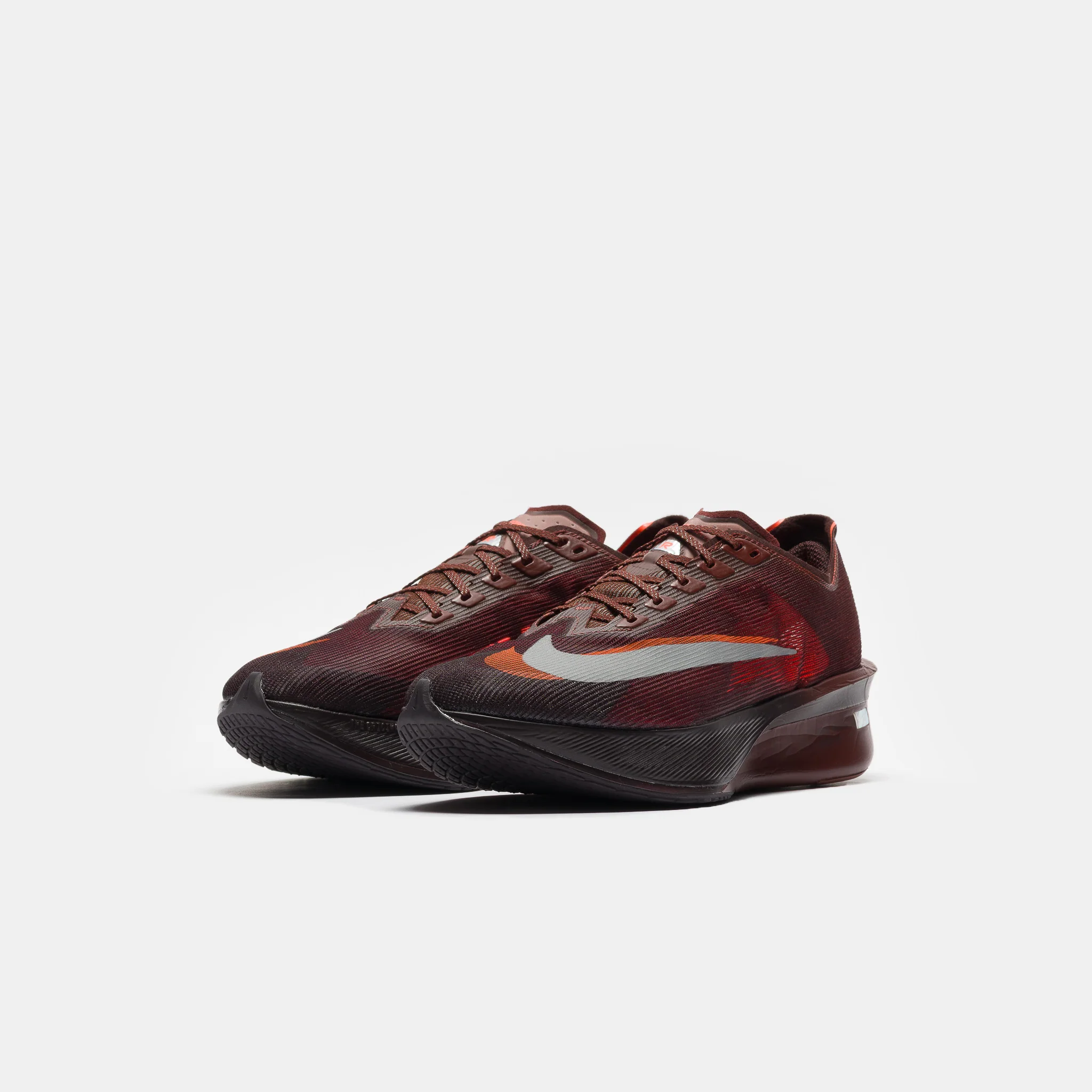 Renegade Vaporfly 4 Sneaker in Brown Basalt/Hyper Crimson - Image 2