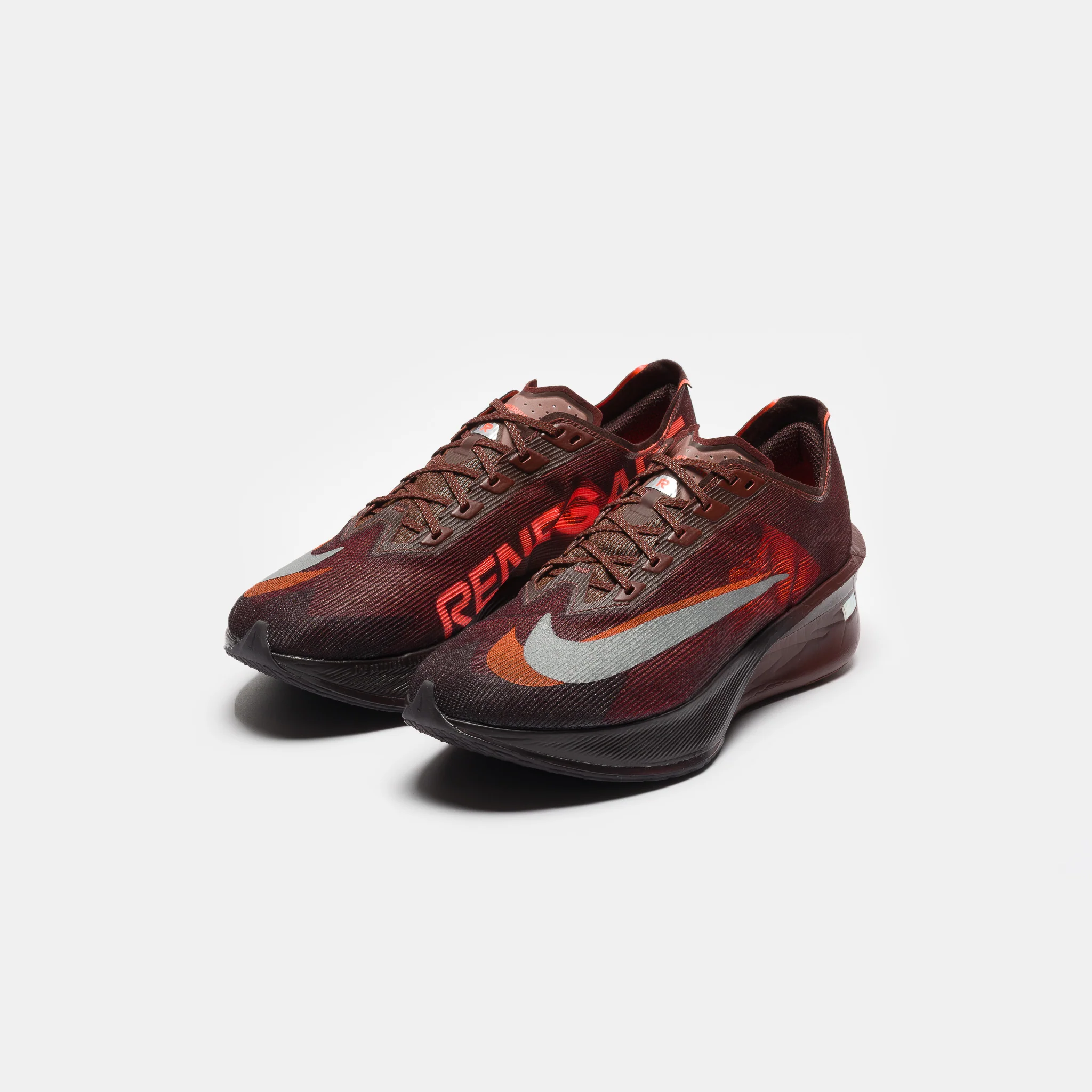Renegade Vaporfly 4 Sneaker in Brown Basalt/Hyper Crimson - Image 3