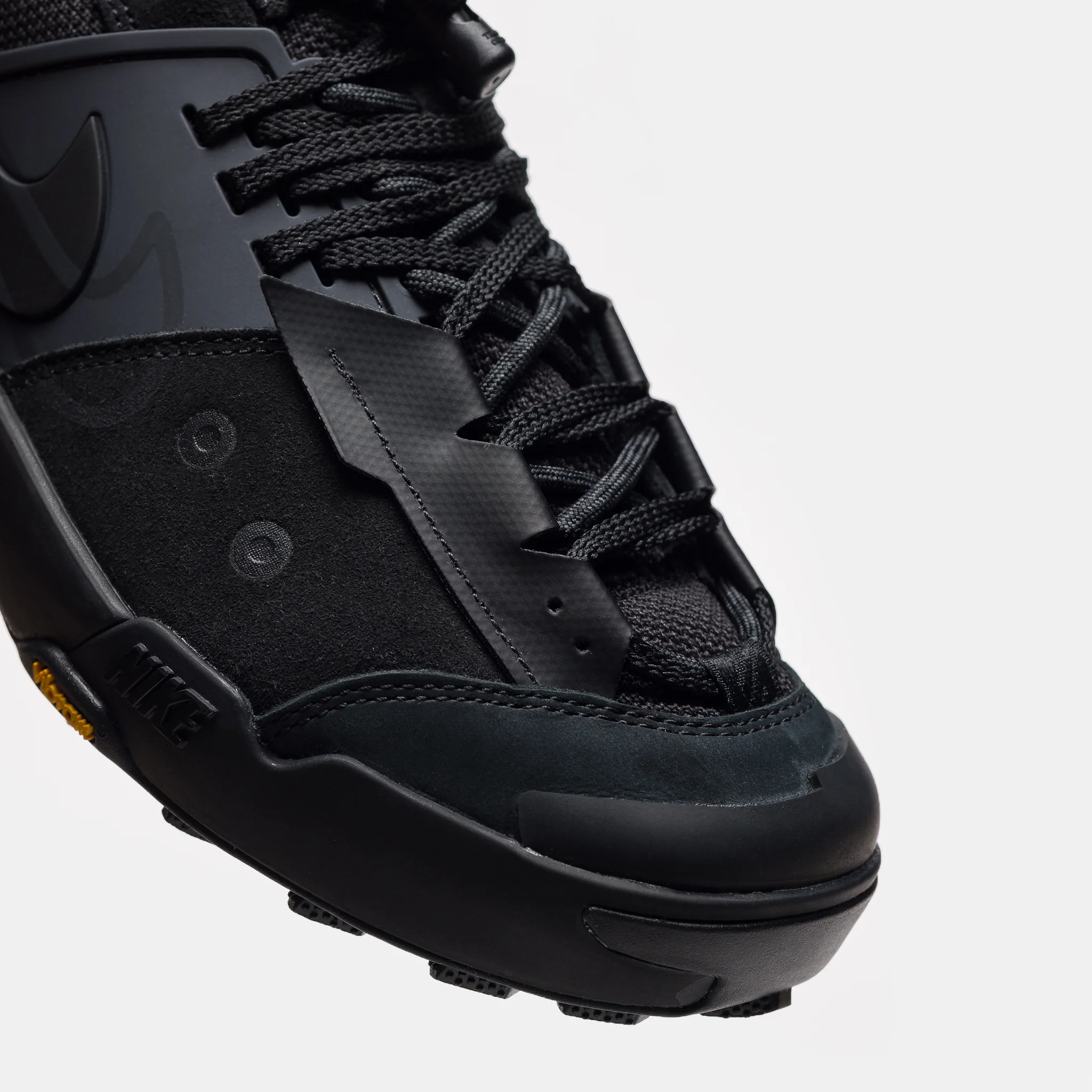 Sacai Zegamadome Sneaker in Black/Anthracite - Image 6