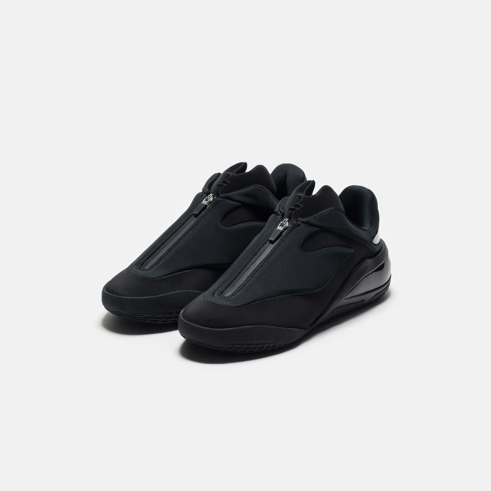 Shai 001 Ox Sneaker in Charm Black - Image 3