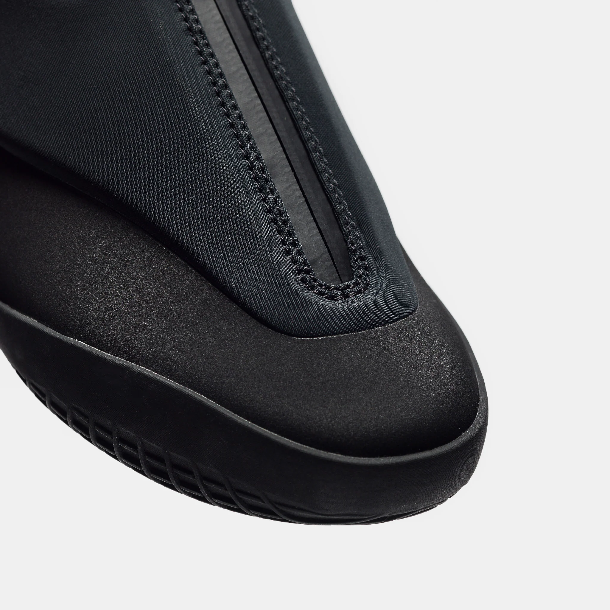 Shai 001 Ox Sneaker in Charm Black - Image 6