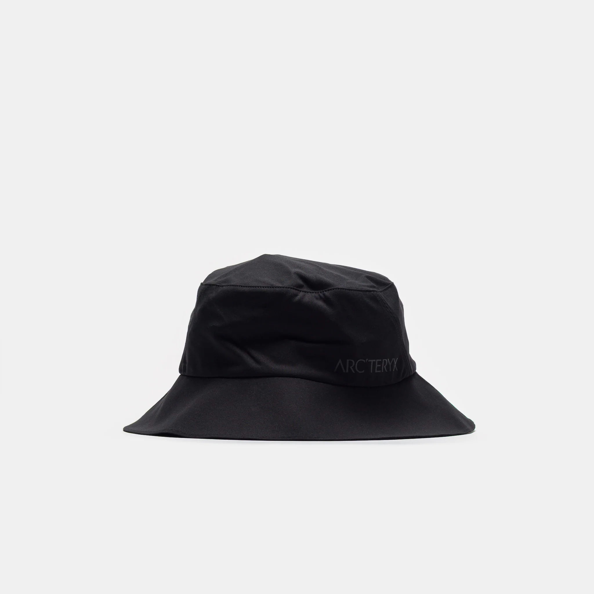 Sinsolo Bucket Hat in Black
