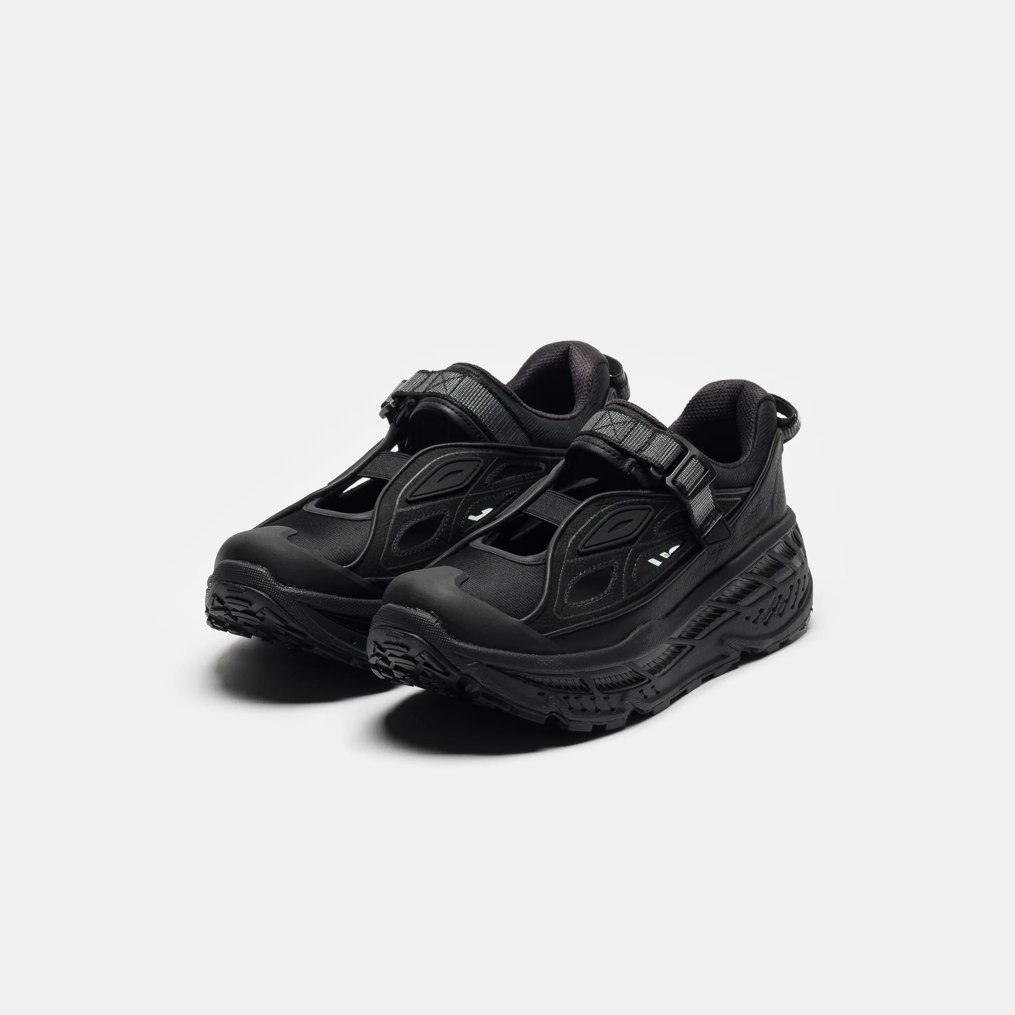Stinson Breeze Sneaker in Black/Carbon Black - Image 3