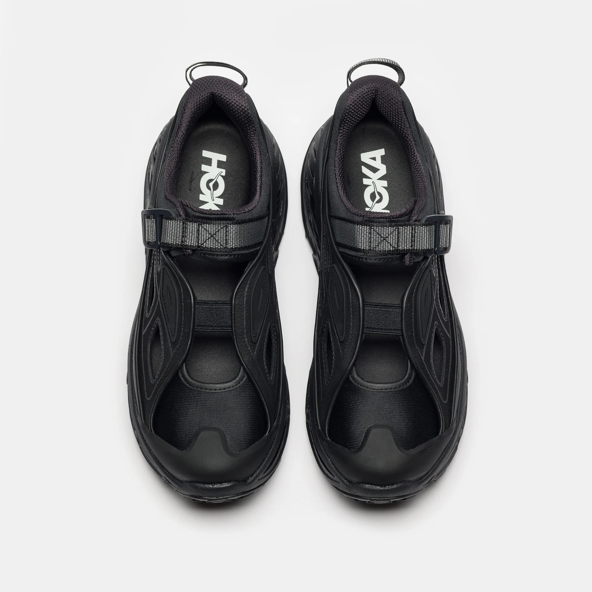 Stinson Breeze Sneaker in Black/Carbon Black - Image 4
