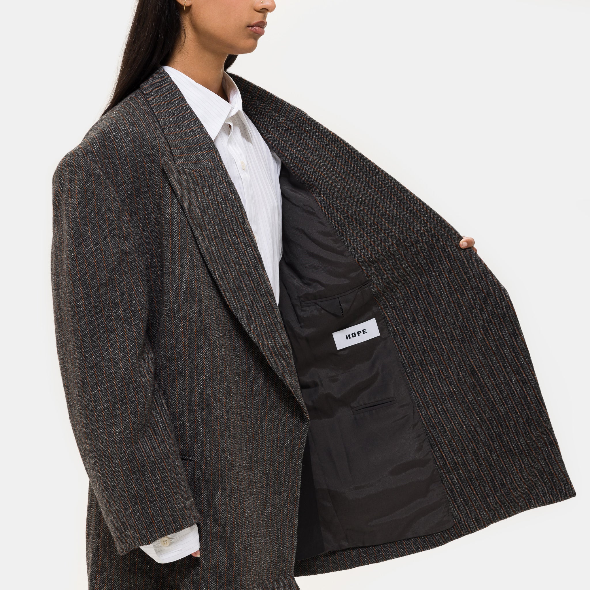 Strava Blazer in Grey - Image 5