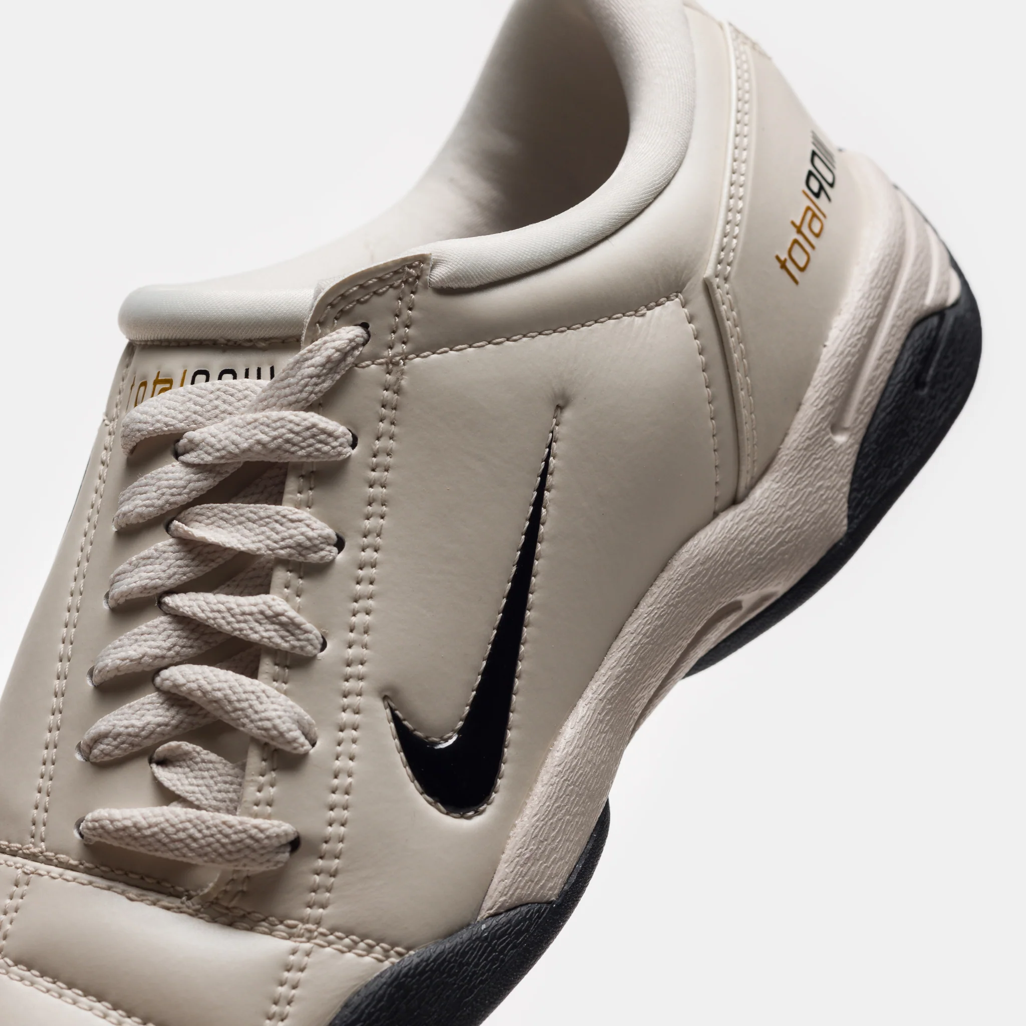 T90 SP Sneaker in Lt Orewood Brown/Black/Black - Image 5