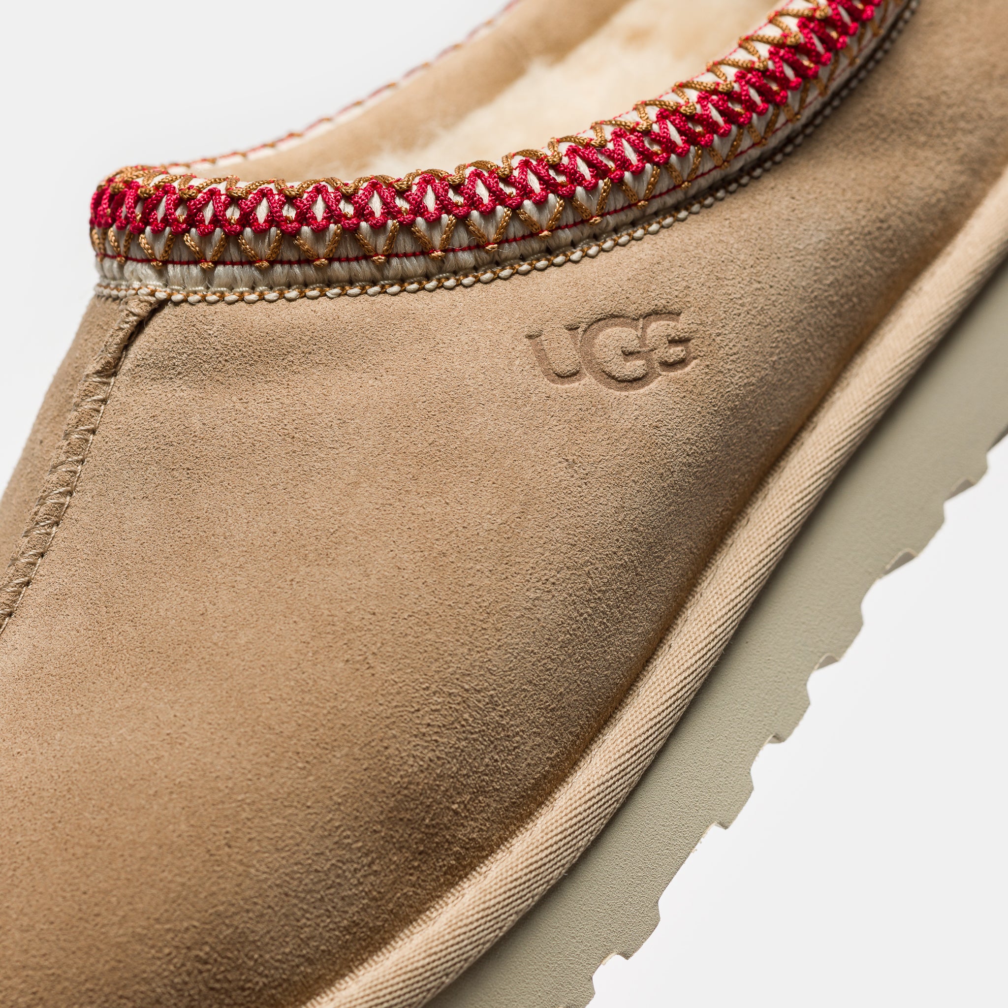 Tasman II Slipper in Sand/Dark Cherry - Image 5