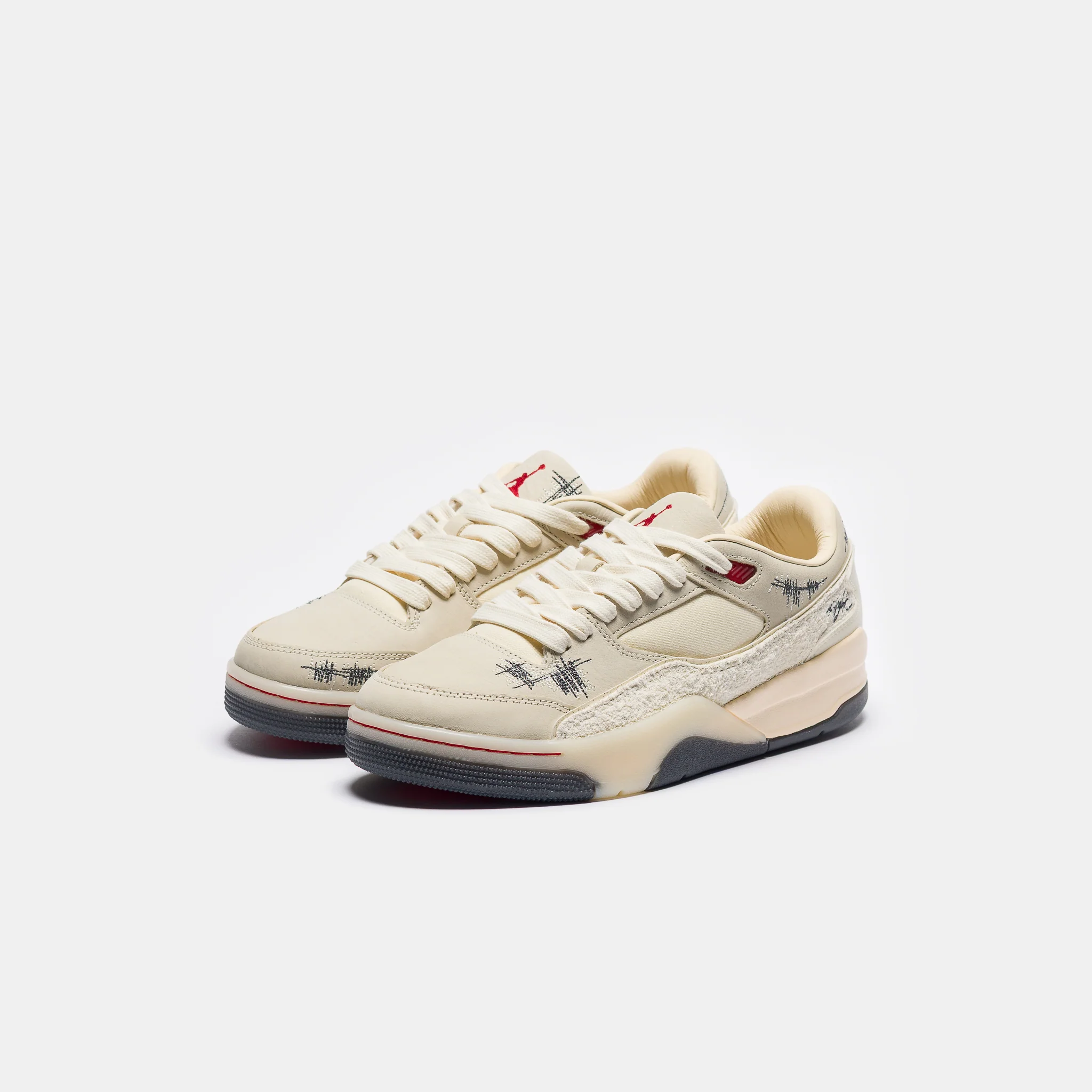 Téla Flight Court Sneaker in Coconut Milk/Varsity Red/Muslin/Off Noir - Image 3