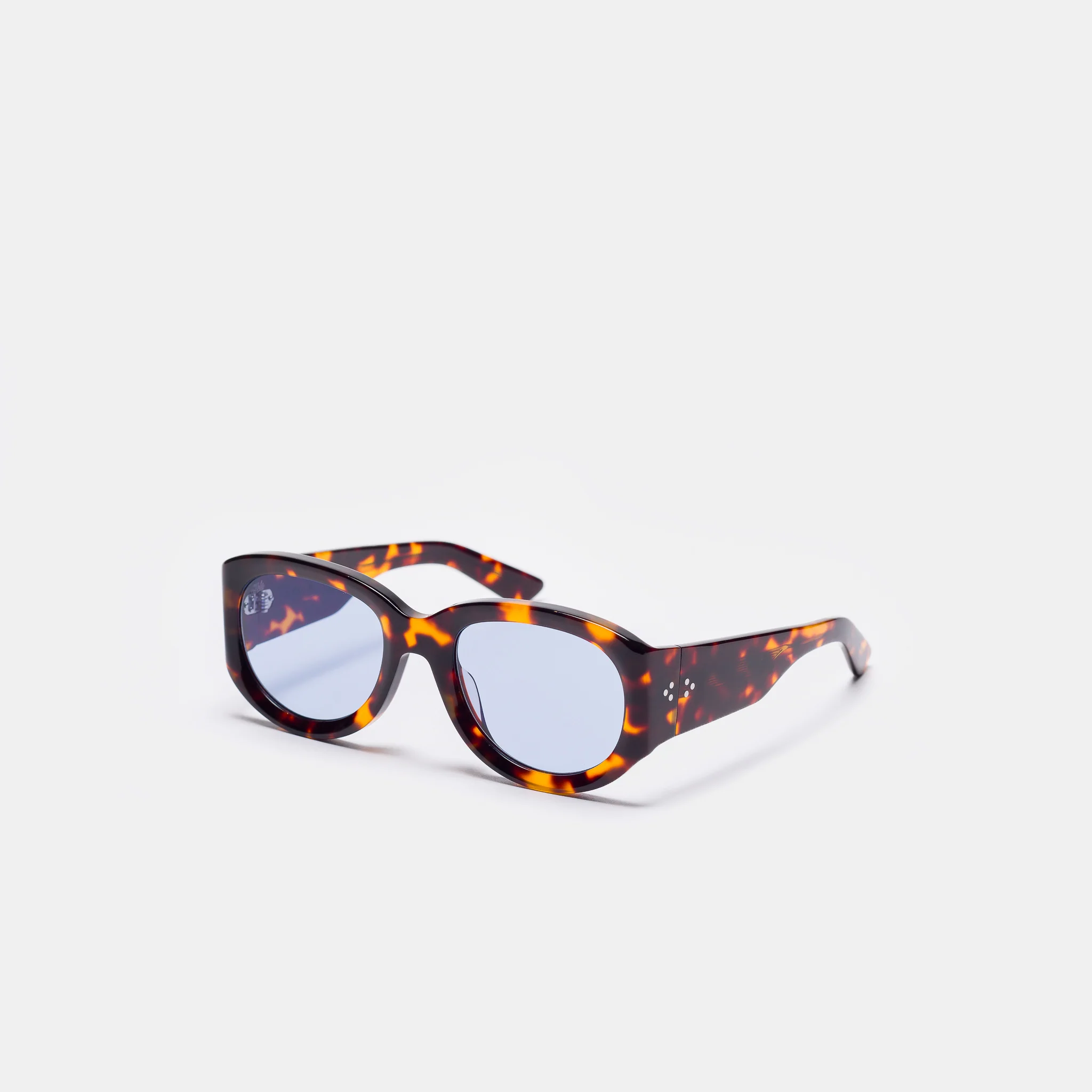 Tempo Sunglasses in Tortoise/Sky Blue - Image 3