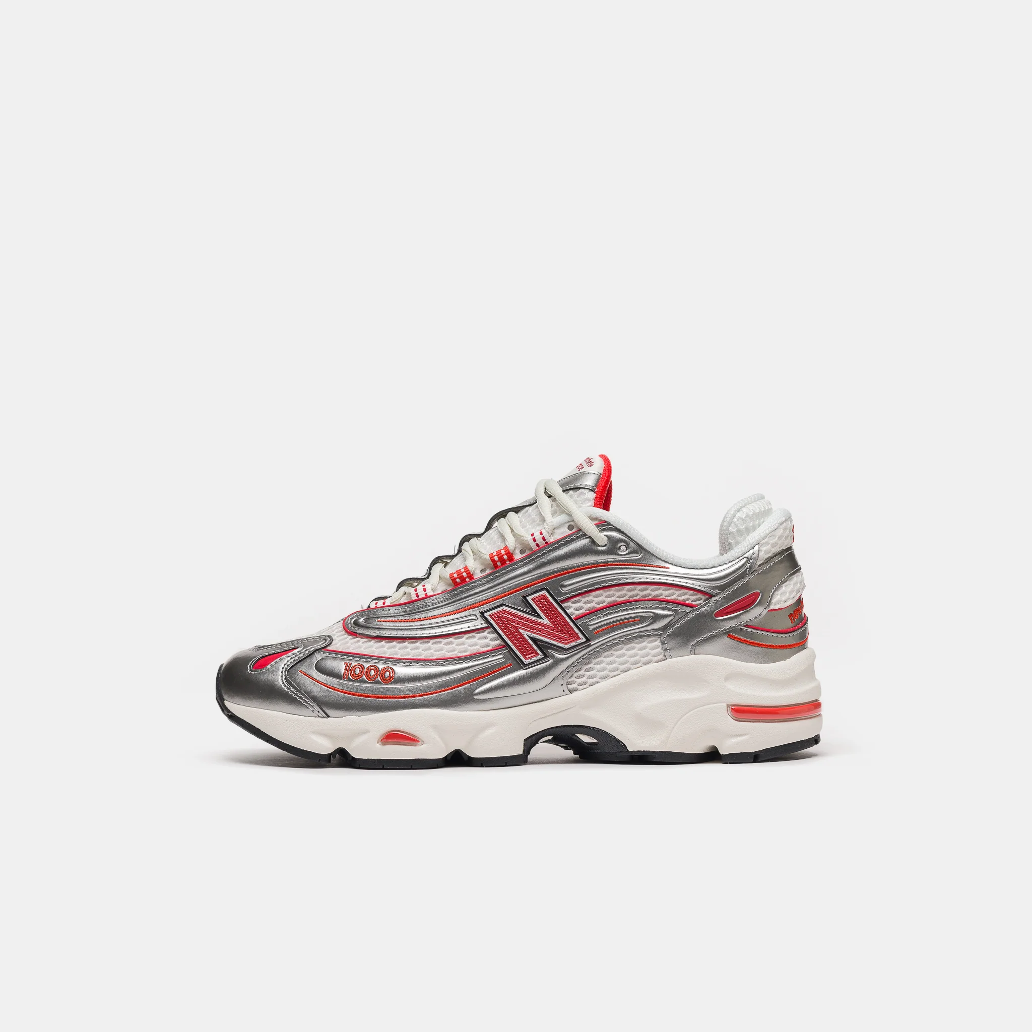 Thisisneverthat 1000 Sneaker in Silver/Valiant Poppy