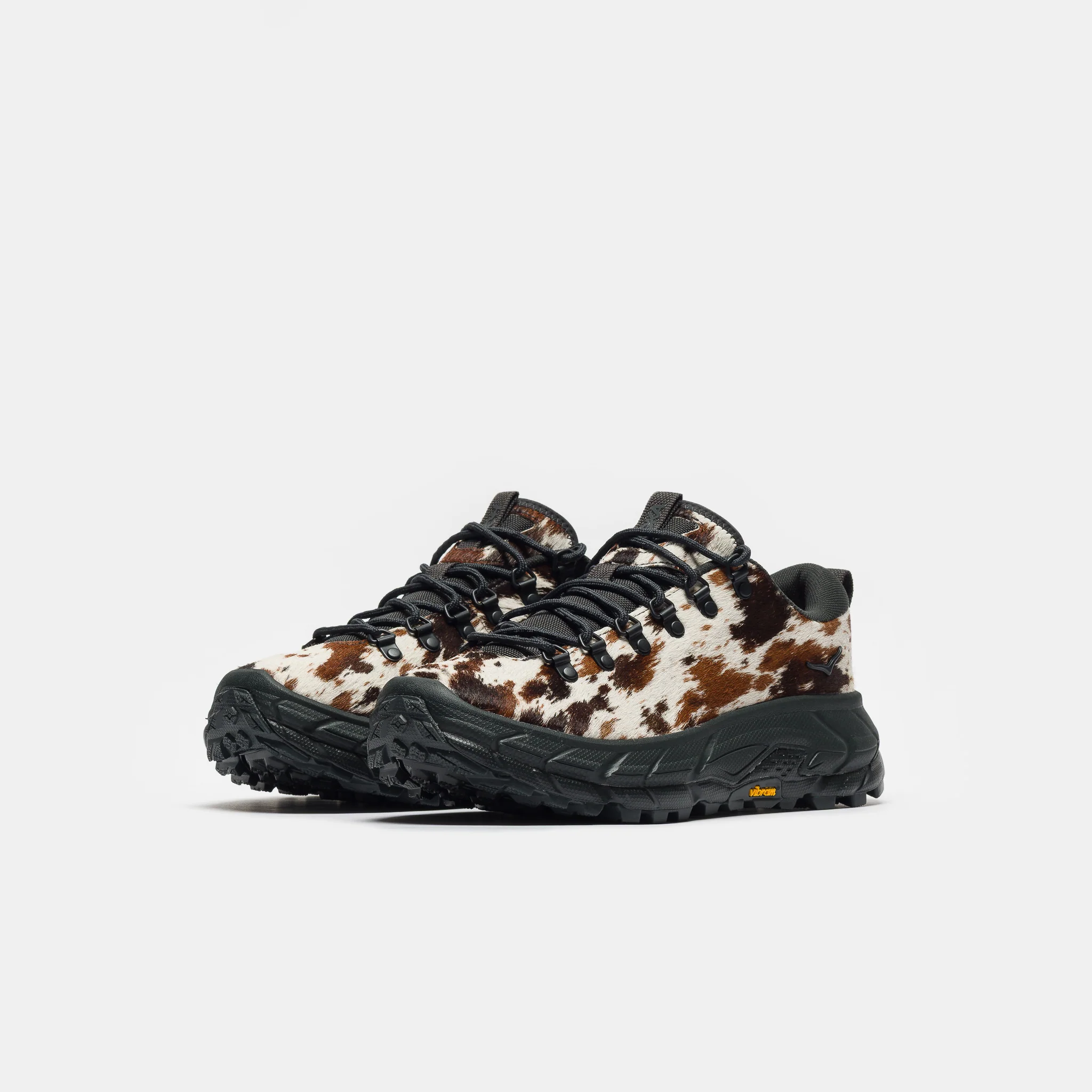 Tor Summit Sneaker in Pirate Black/Pirate Black - Image 2
