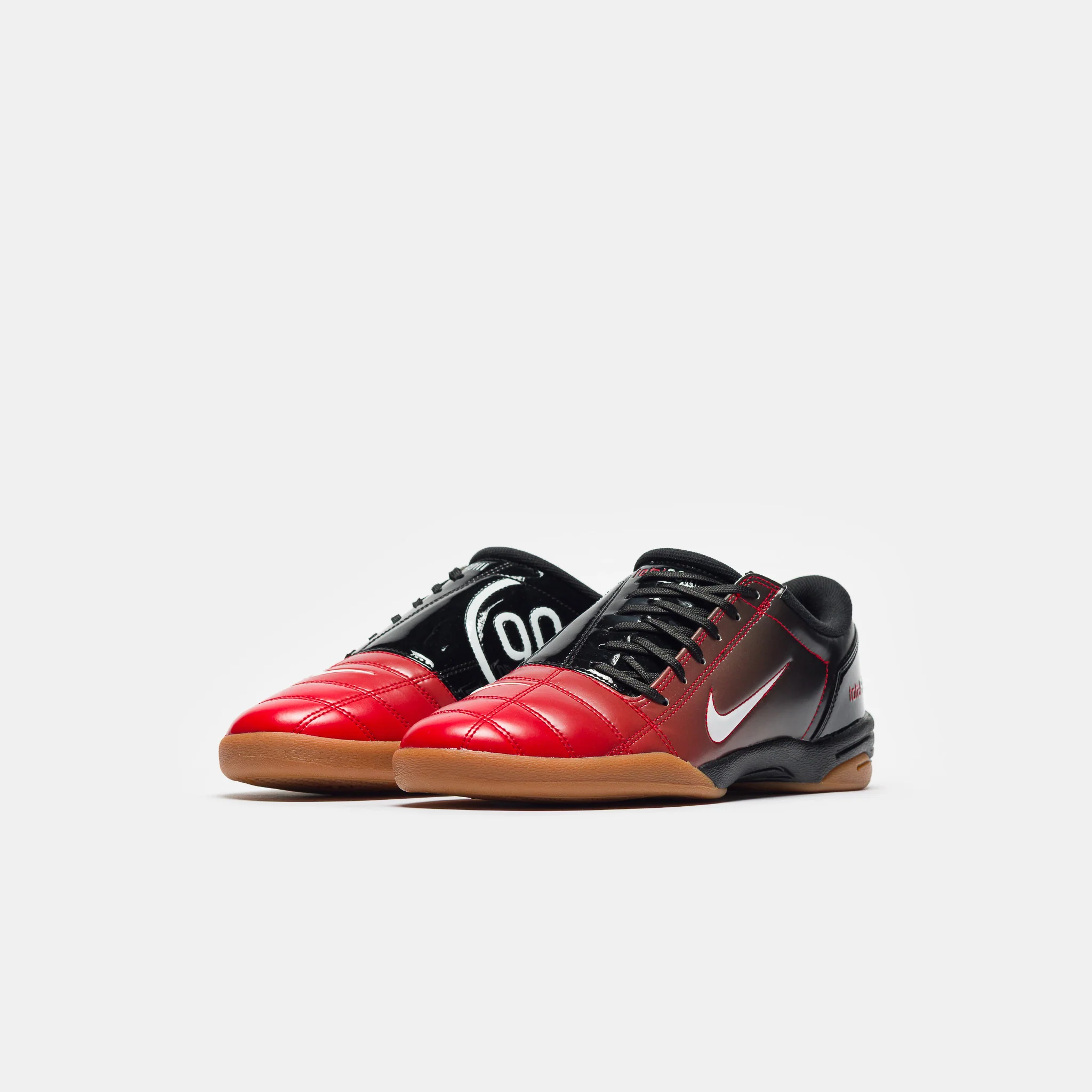 Total 90 Sneaker in Black/White/University Red/Gum - Image 2