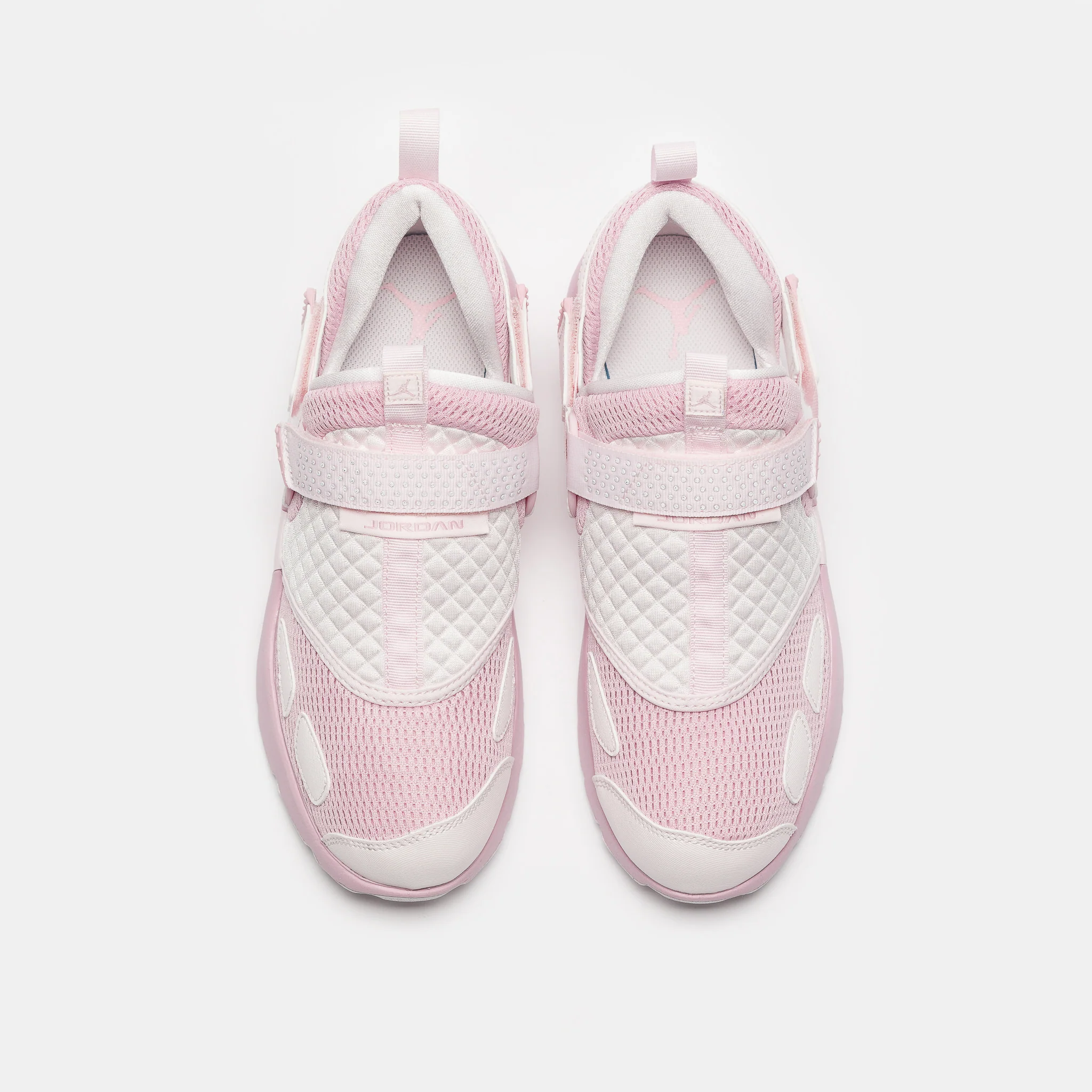 Trunner LX Sneaker in Iced Carmine/Iced Carmine/Pearl Pink - Image 4