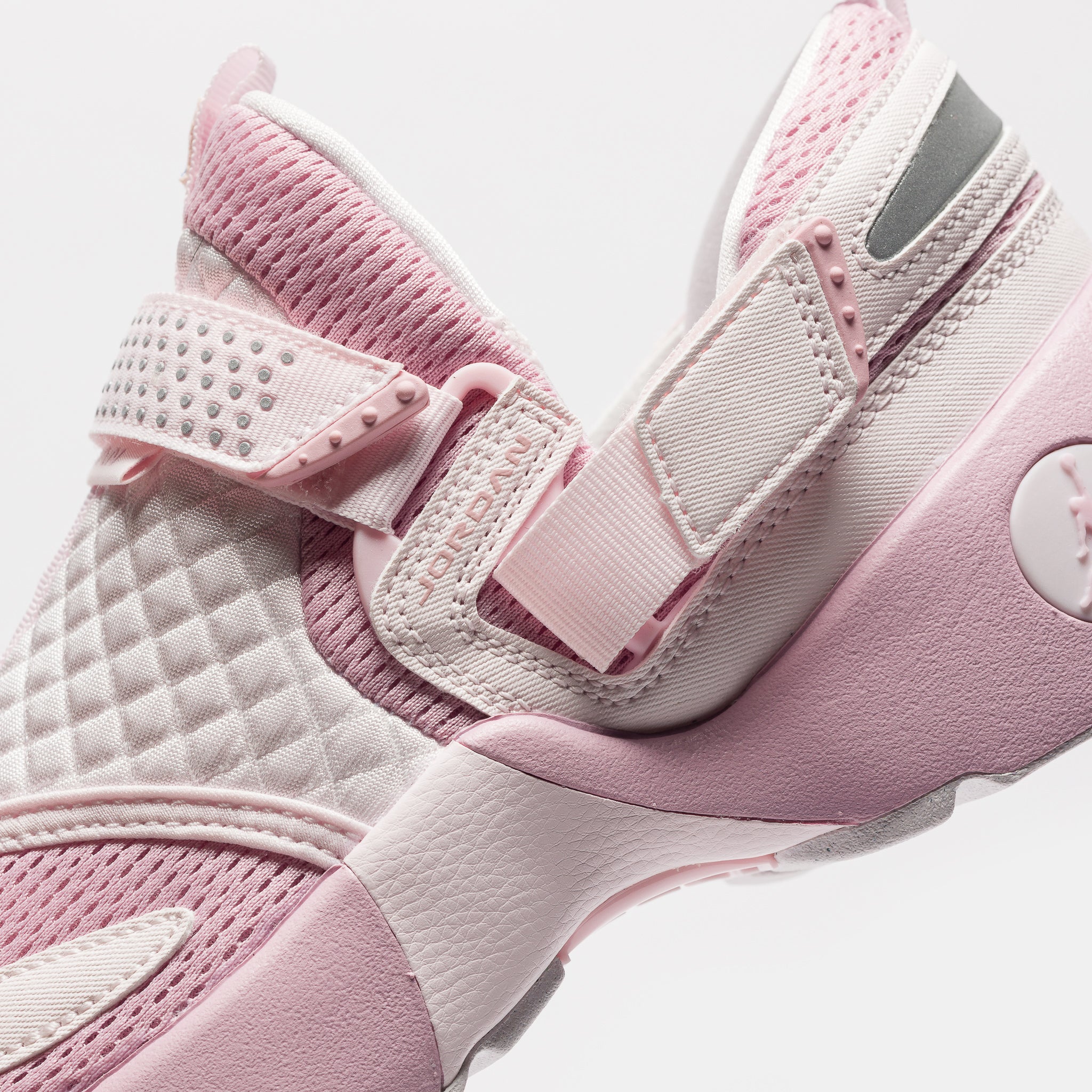 Trunner LX Sneaker in Iced Carmine/Iced Carmine/Pearl Pink - Image 5