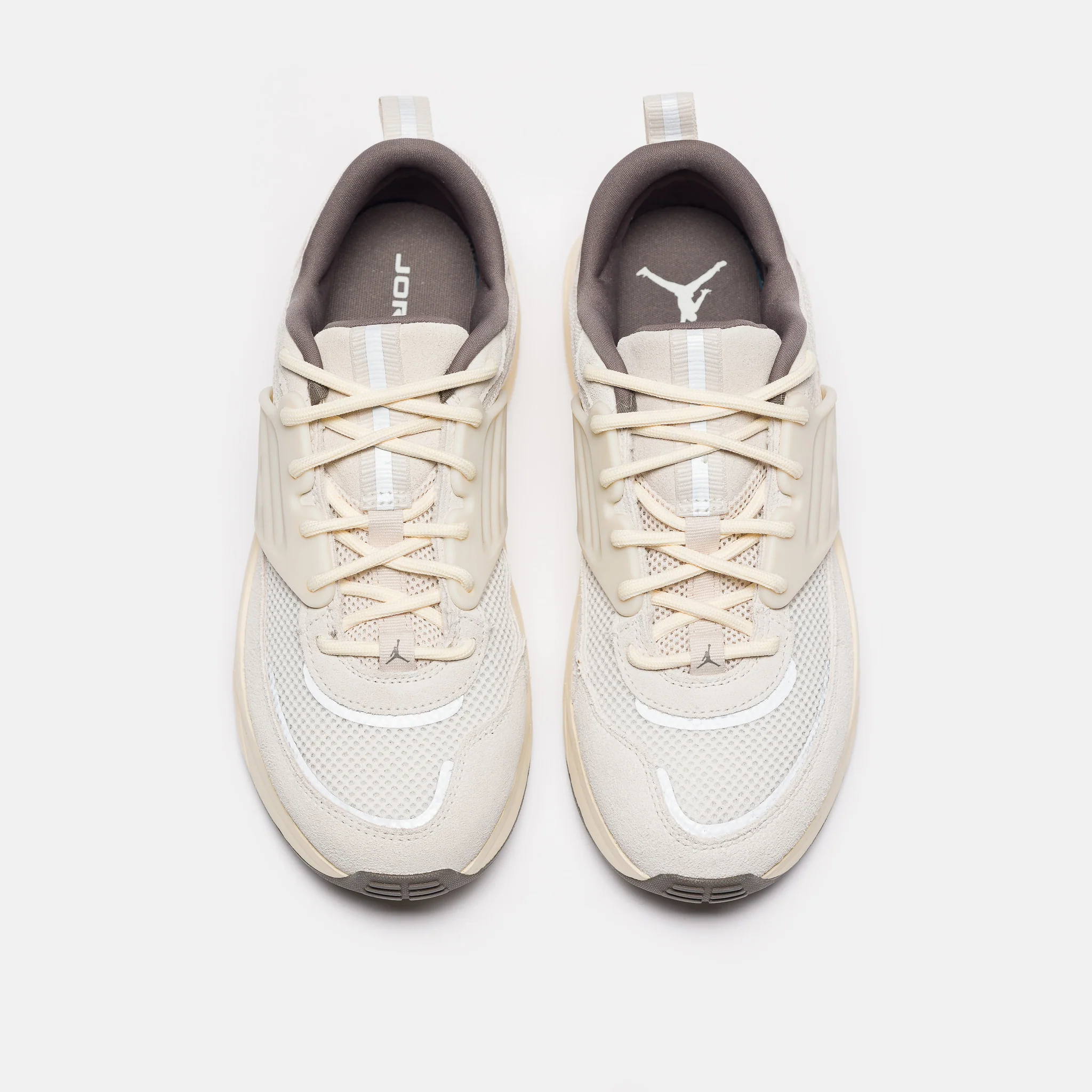 Trunner O/S Sneaker in Lt Orewood Brown/Ridge Rock/Phantom/Muslin - Image 4